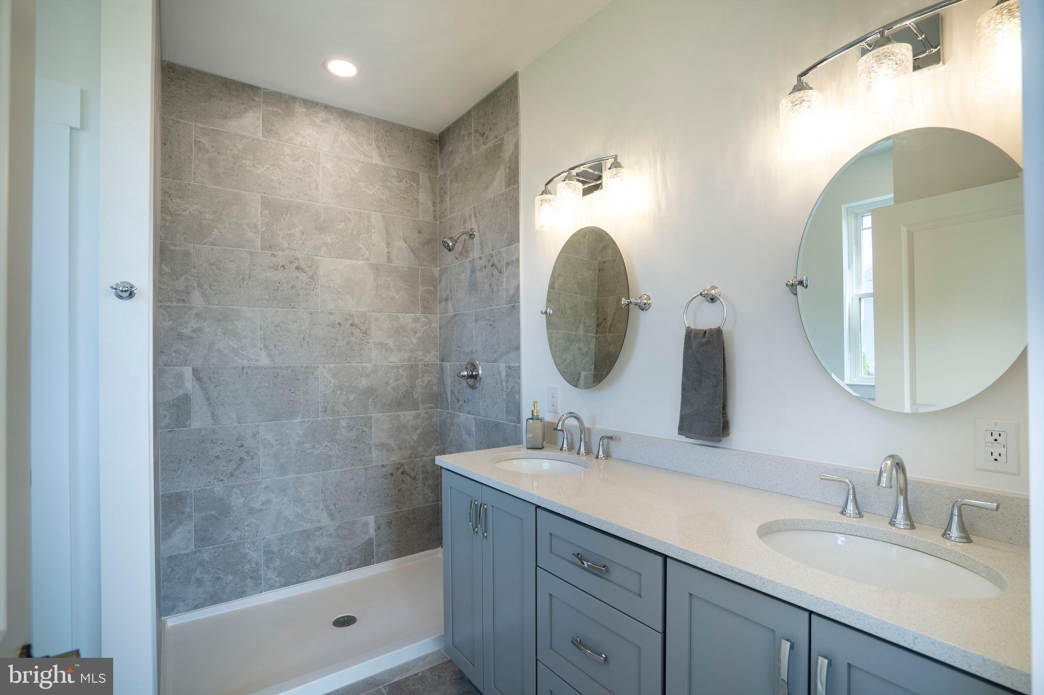 ORCHARD VIEW - Residential