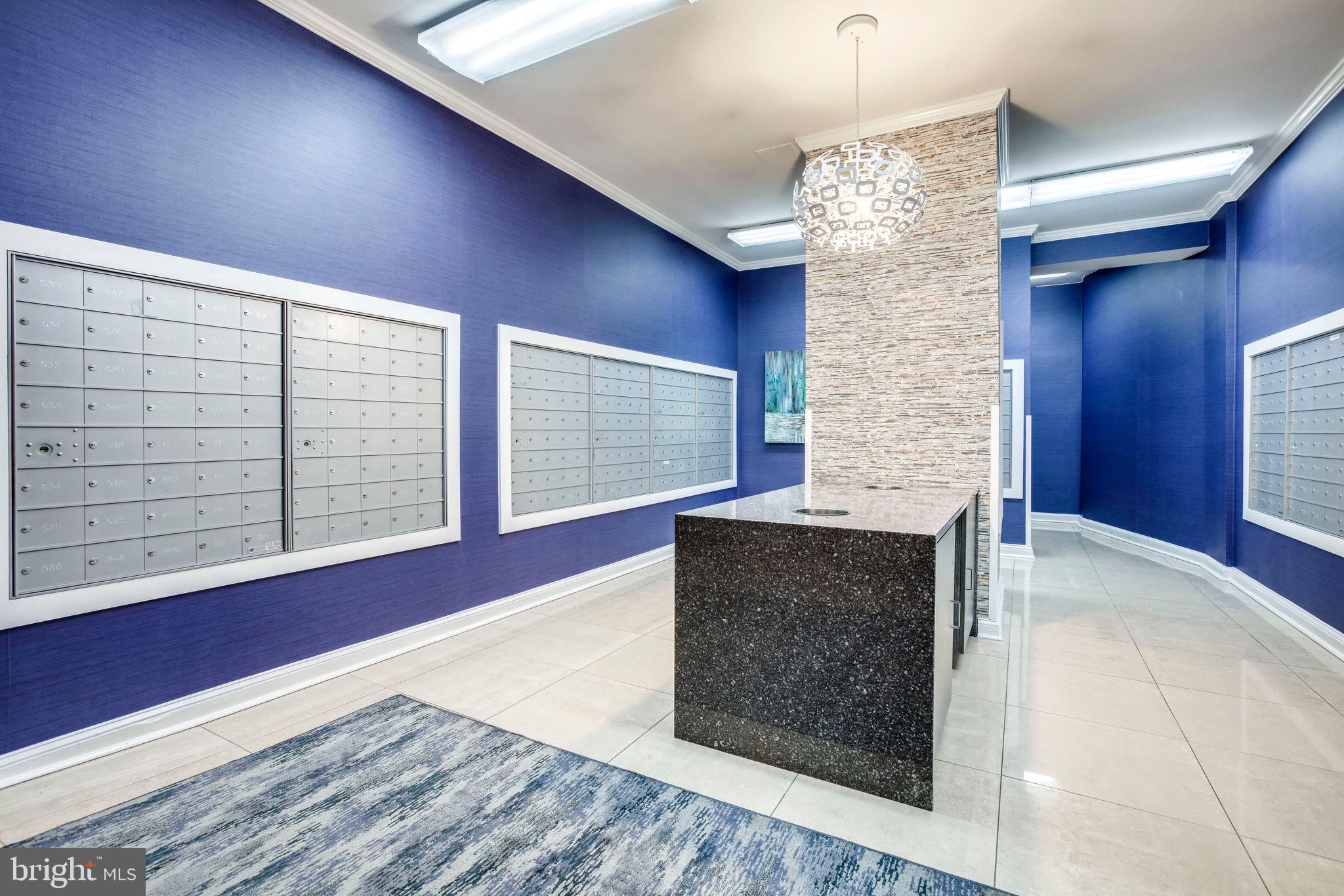 RIVER PLACE SOUTH - Residential Lease