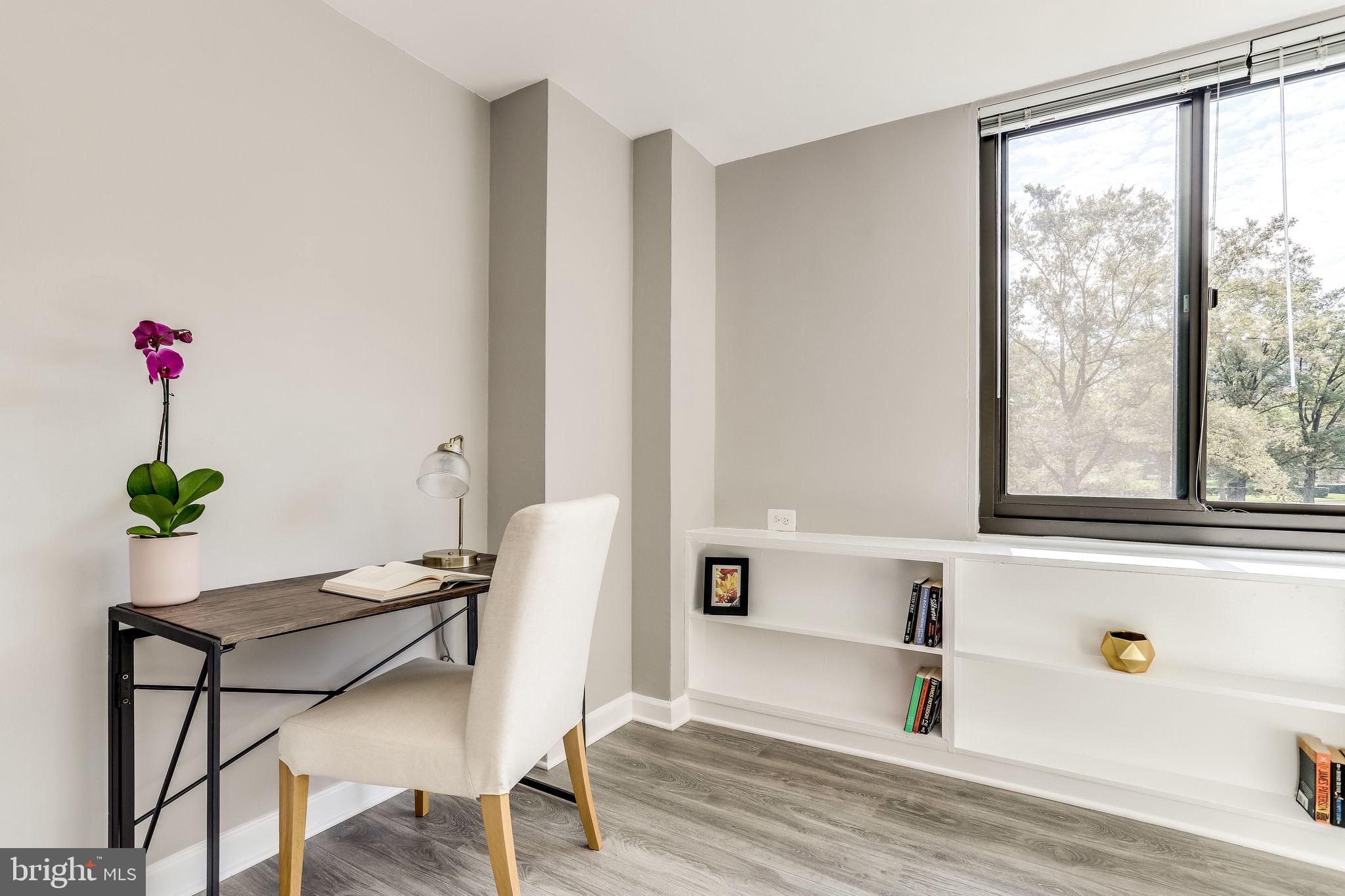 RIVER PLACE SOUTH - Residential Lease