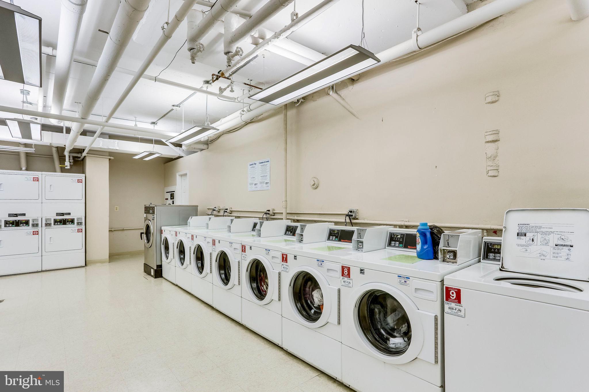 RIVER PLACE SOUTH - Residential Lease