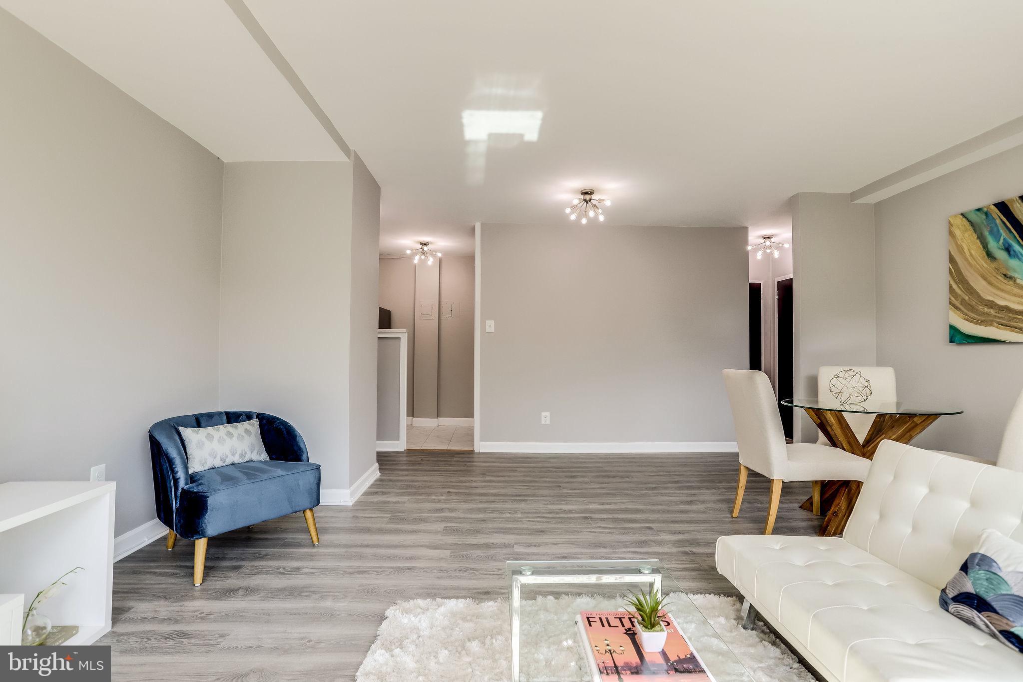 RIVER PLACE SOUTH - Residential Lease