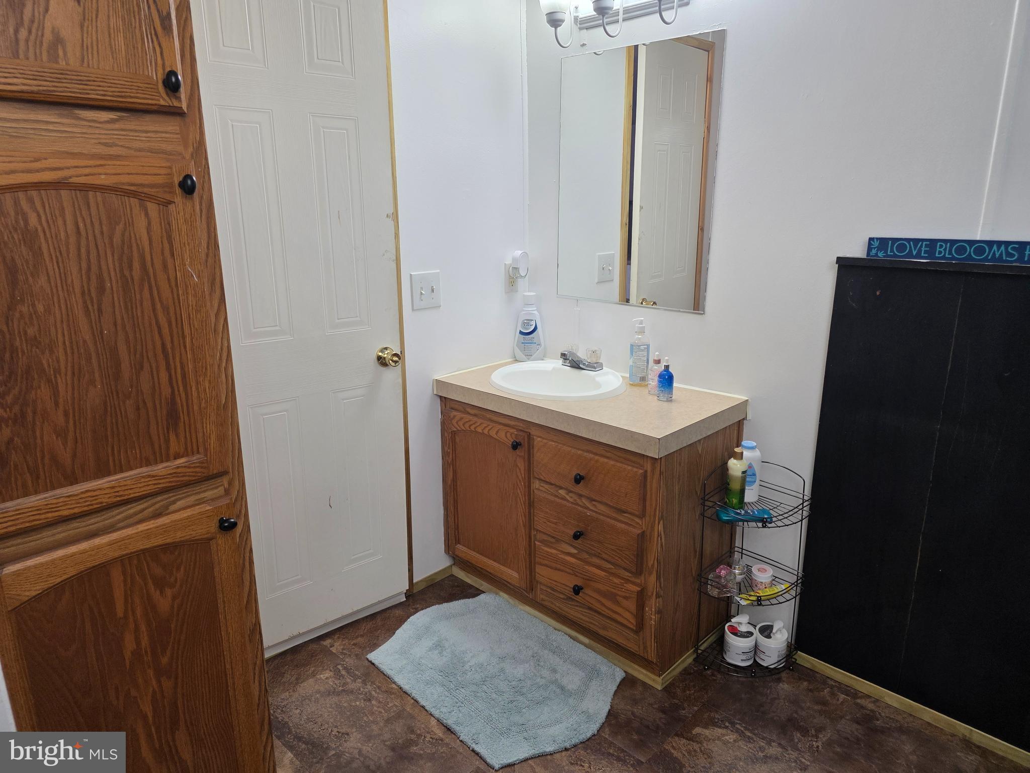 OAK RIDGE ESTATES - Residential