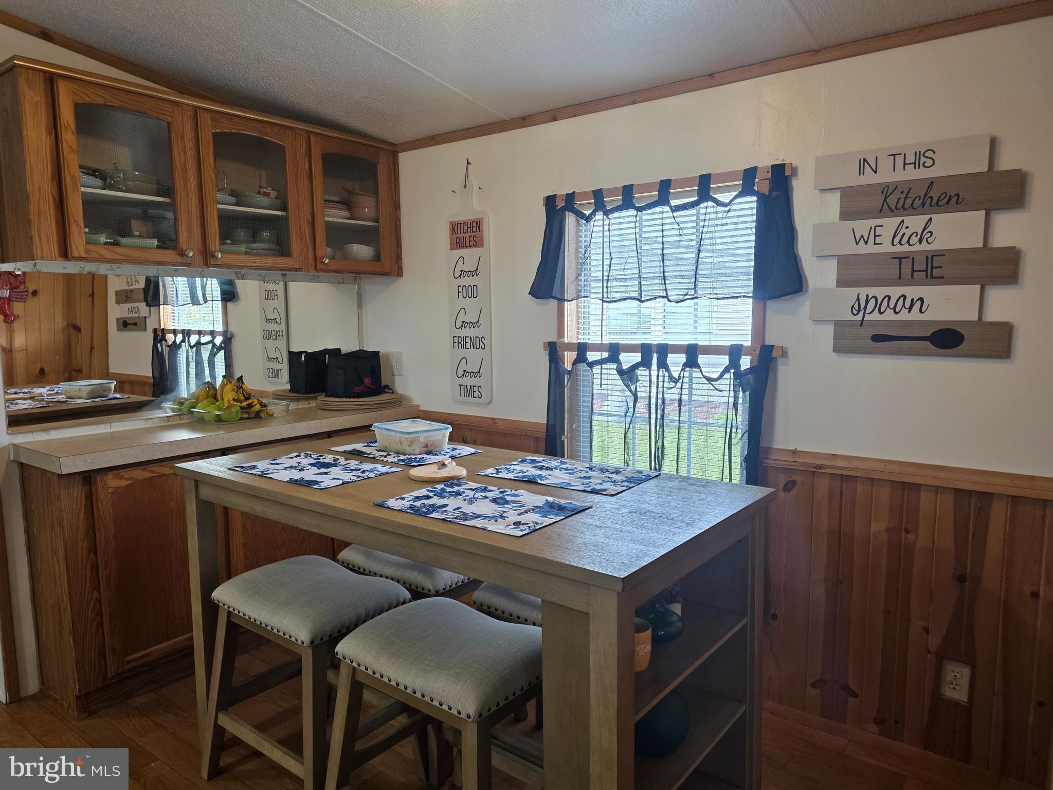 OAK RIDGE ESTATES - Residential