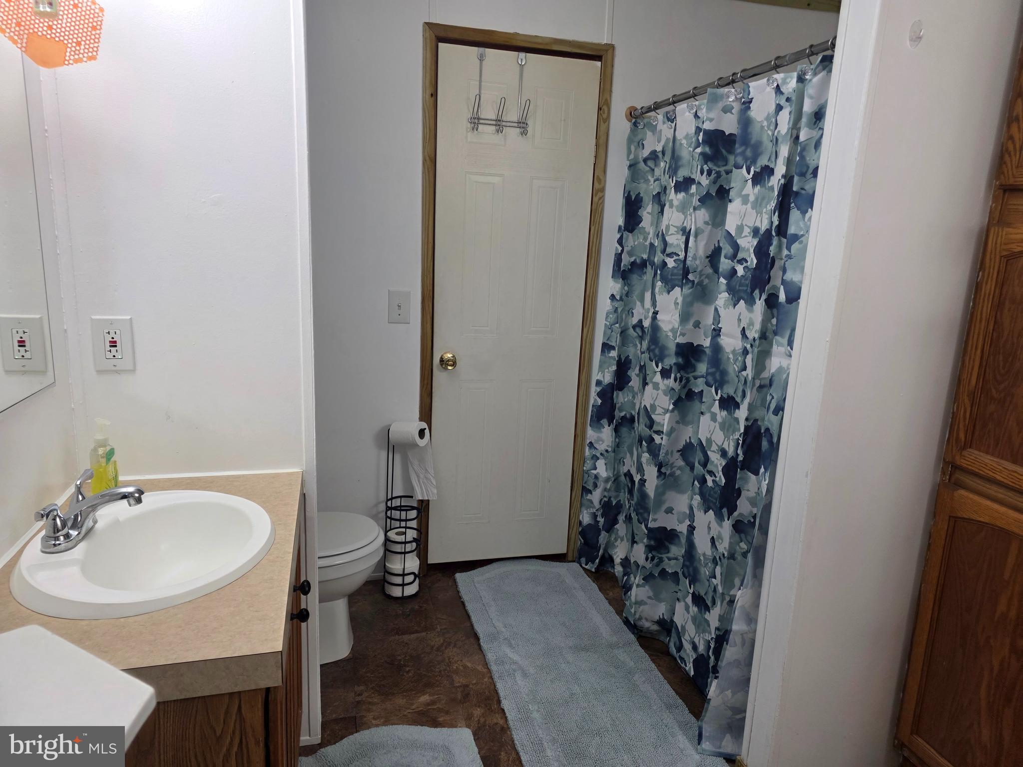 OAK RIDGE ESTATES - Residential