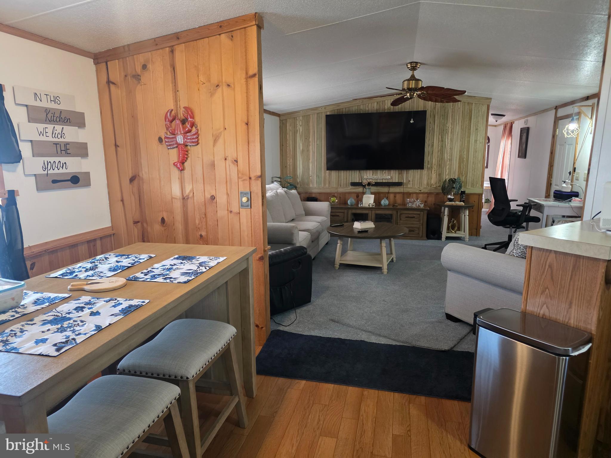 OAK RIDGE ESTATES - Residential