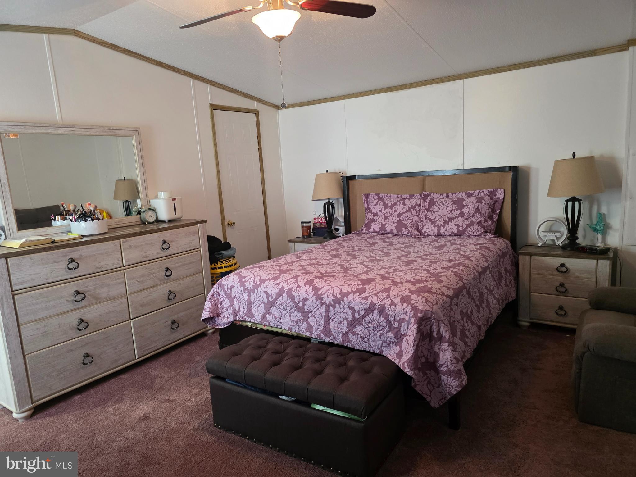 OAK RIDGE ESTATES - Residential