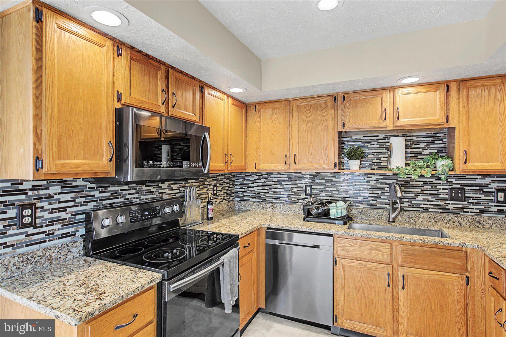 SOUTHFIELD AT WHITEMARSH - Residential