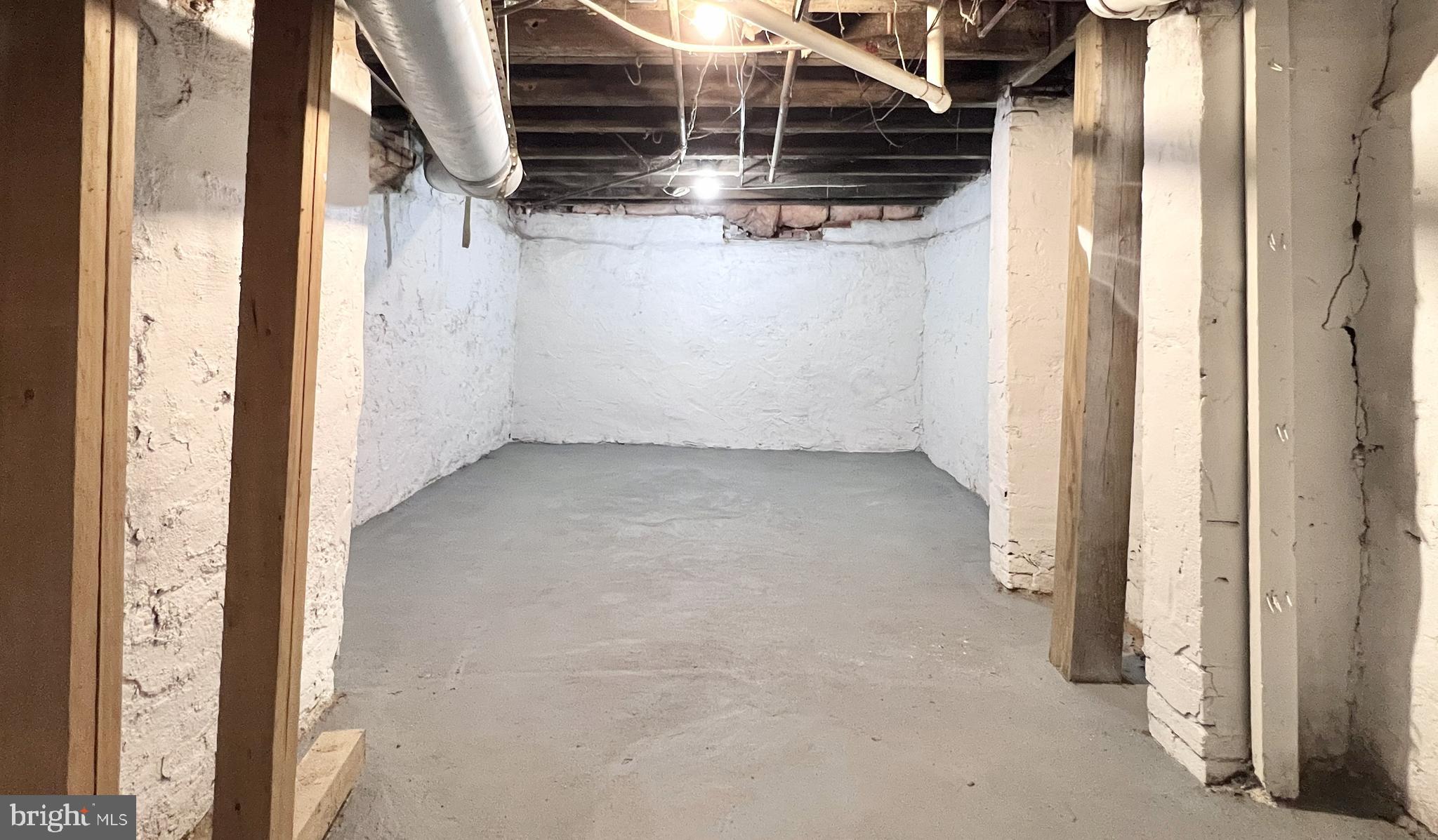 SOUTH STREET - Residential Lease