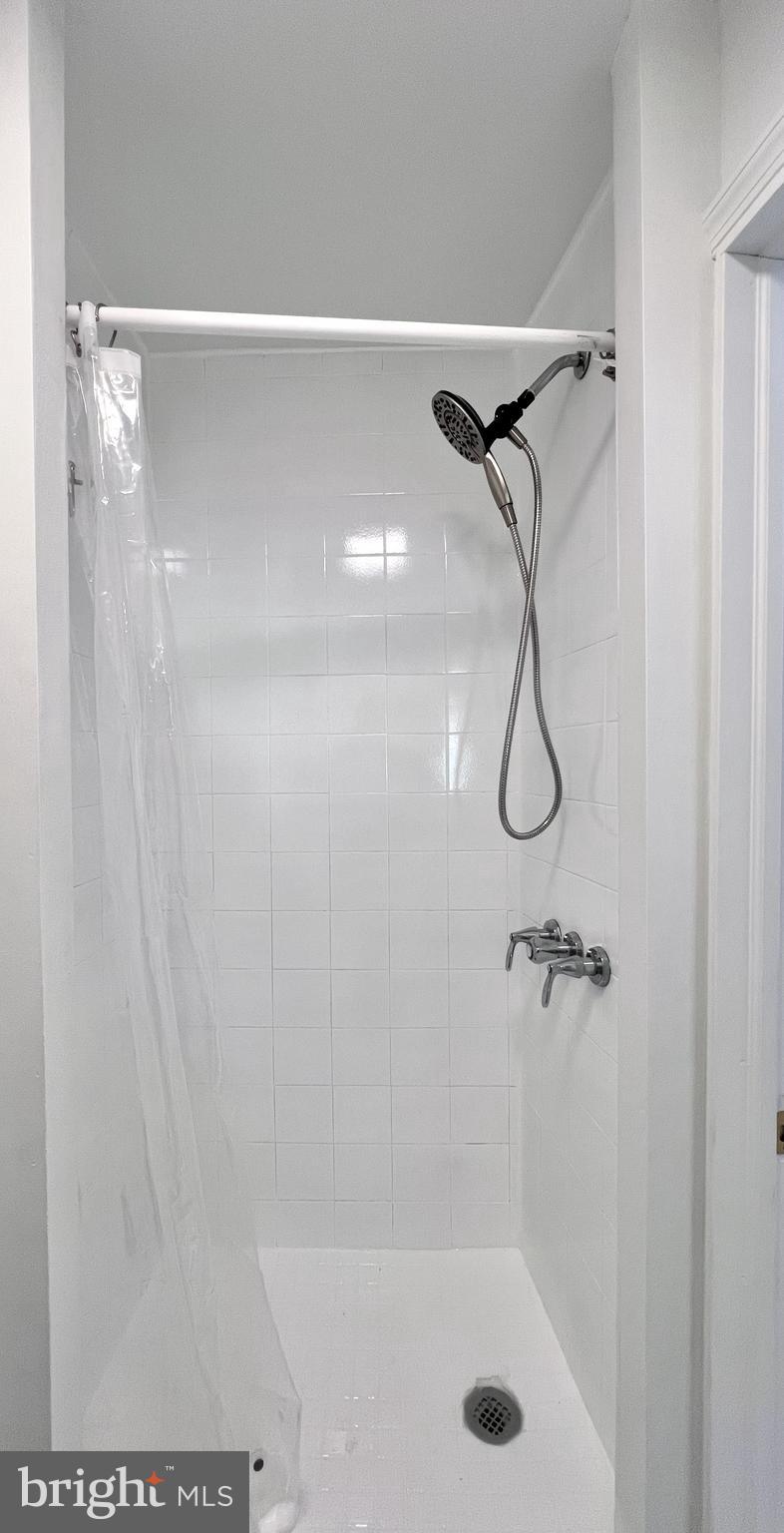 SOUTH STREET - Residential Lease