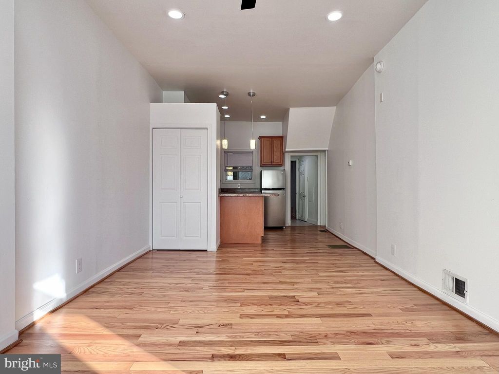 Photo of 511 15th St #1, PHILADELPHIA, PA 19146 (MLS # PAPH2555932)