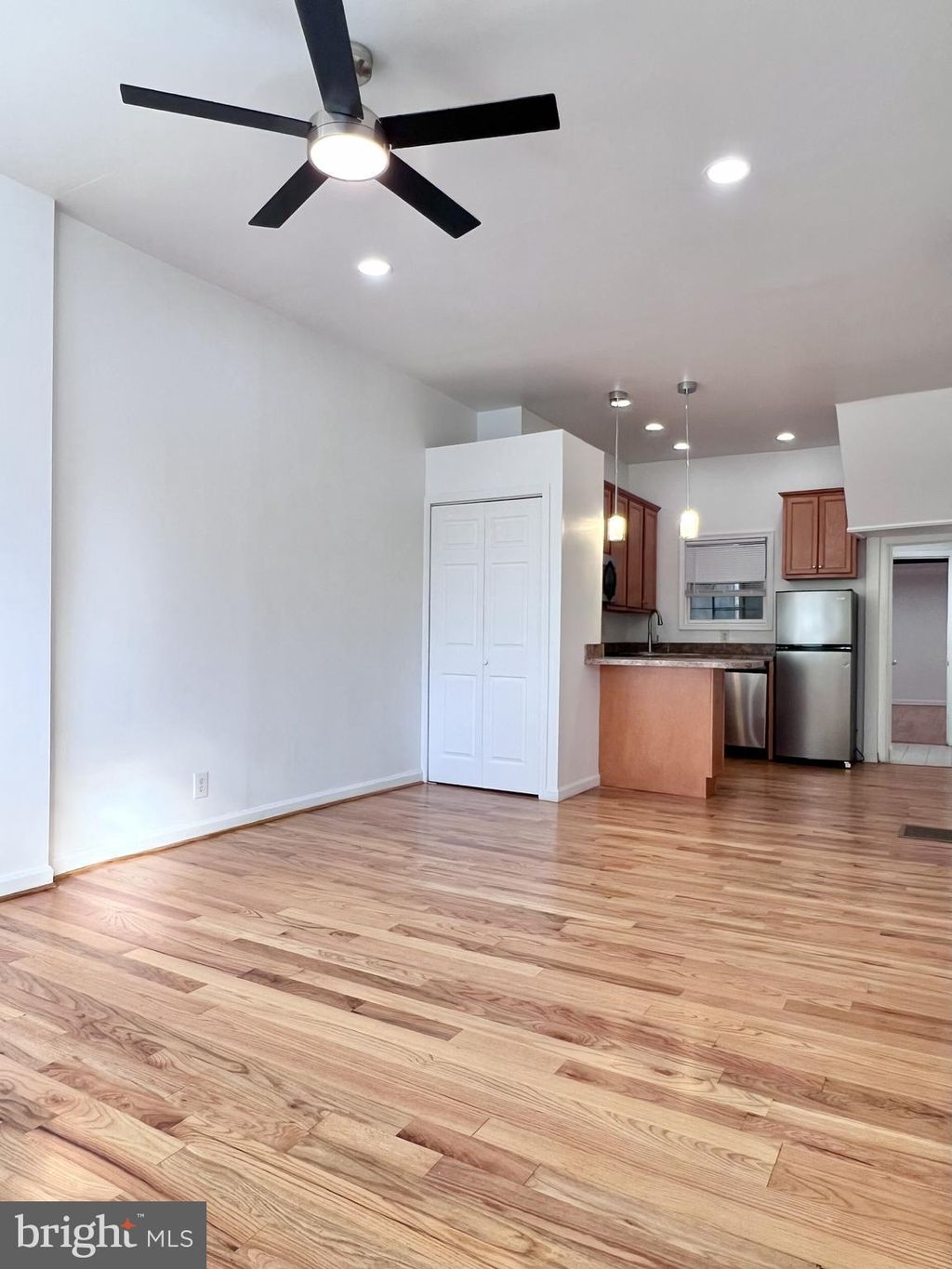 Photo of 511 15th St #1, PHILADELPHIA, PA 19146 (MLS # PAPH2555932)
