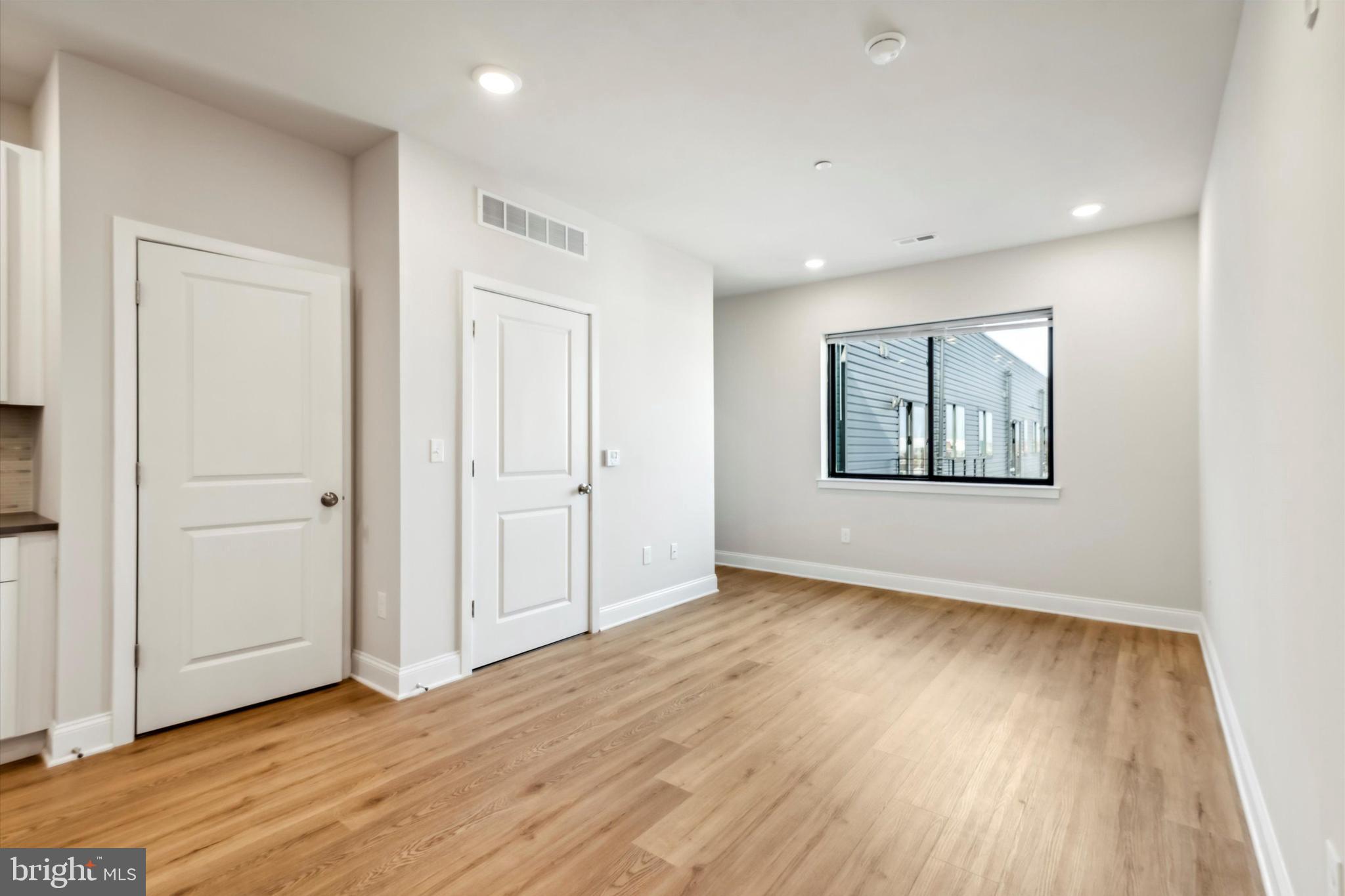 FISHTOWN - Residential Lease