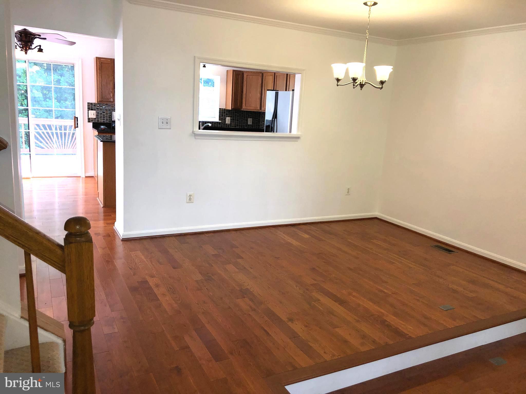 RIDGEFIELD CROSSING - Residential