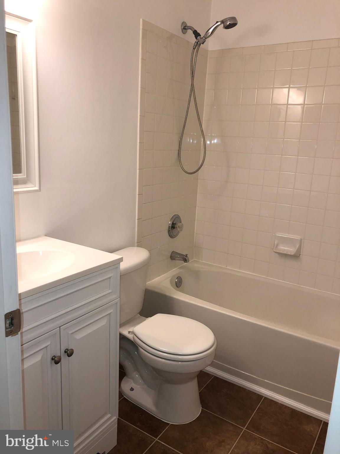 RIDGEFIELD CROSSING - Residential