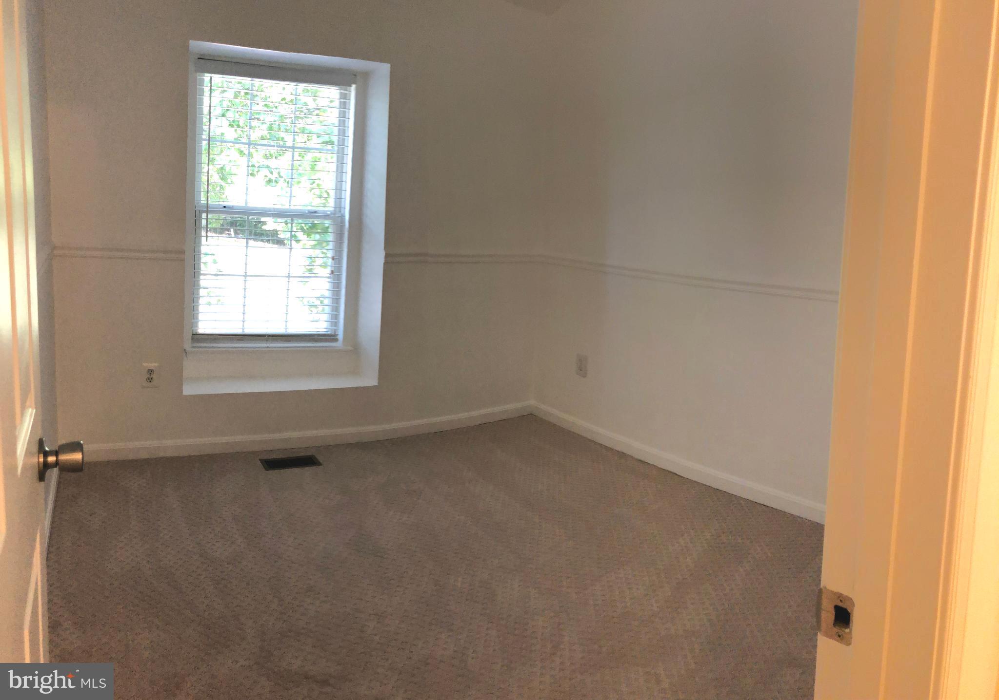 RIDGEFIELD CROSSING - Residential