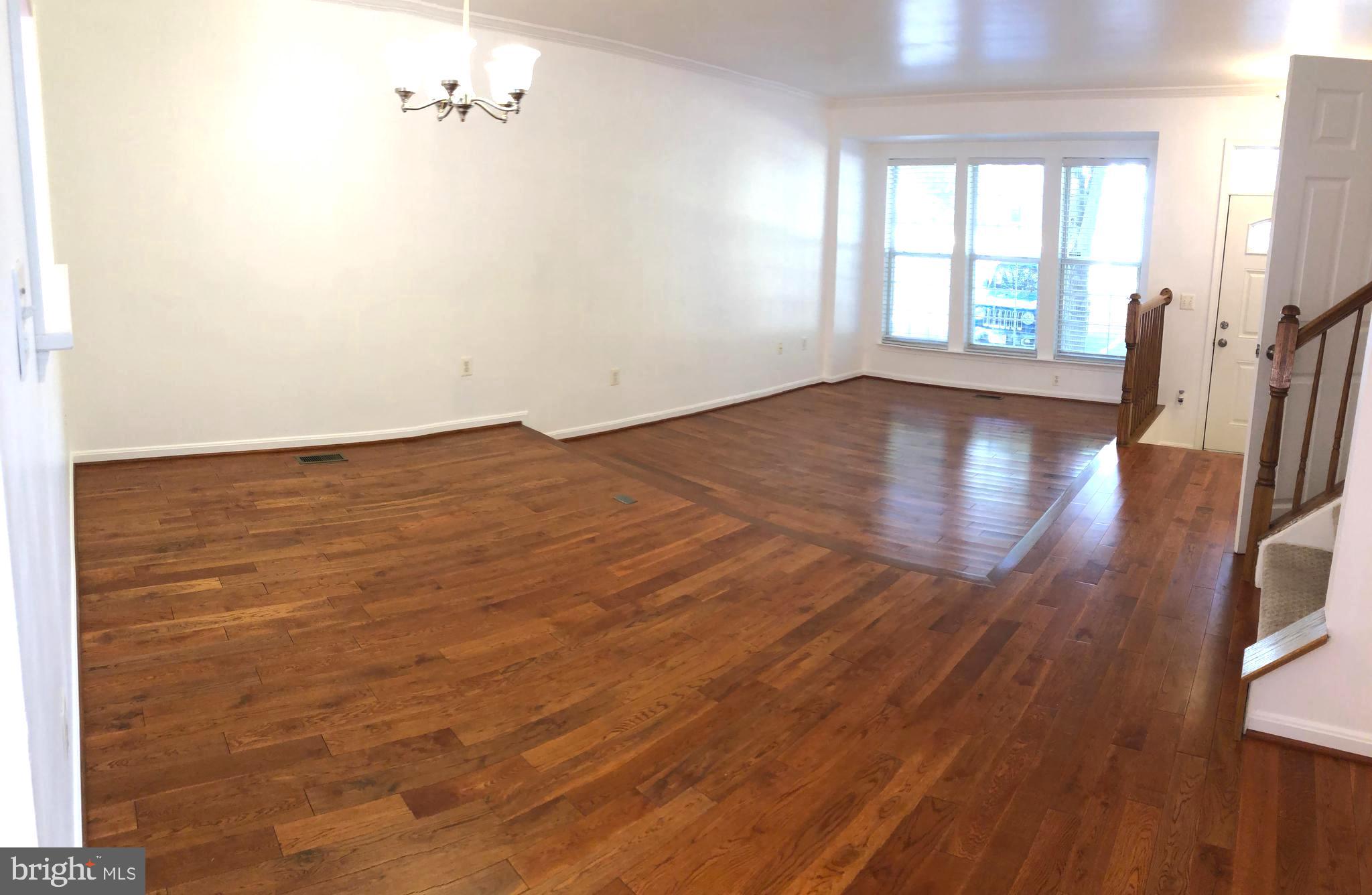 RIDGEFIELD CROSSING - Residential