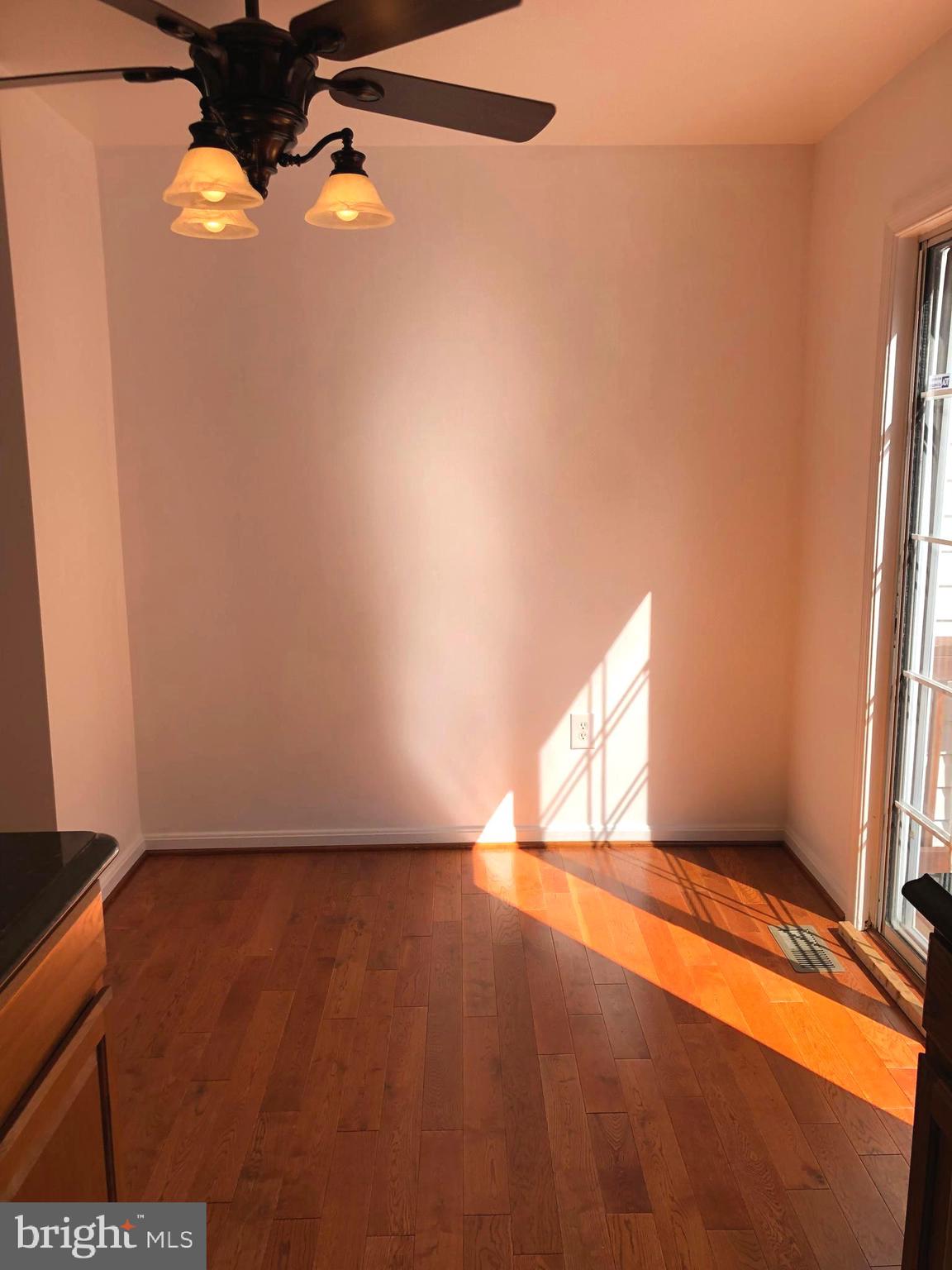 RIDGEFIELD CROSSING - Residential