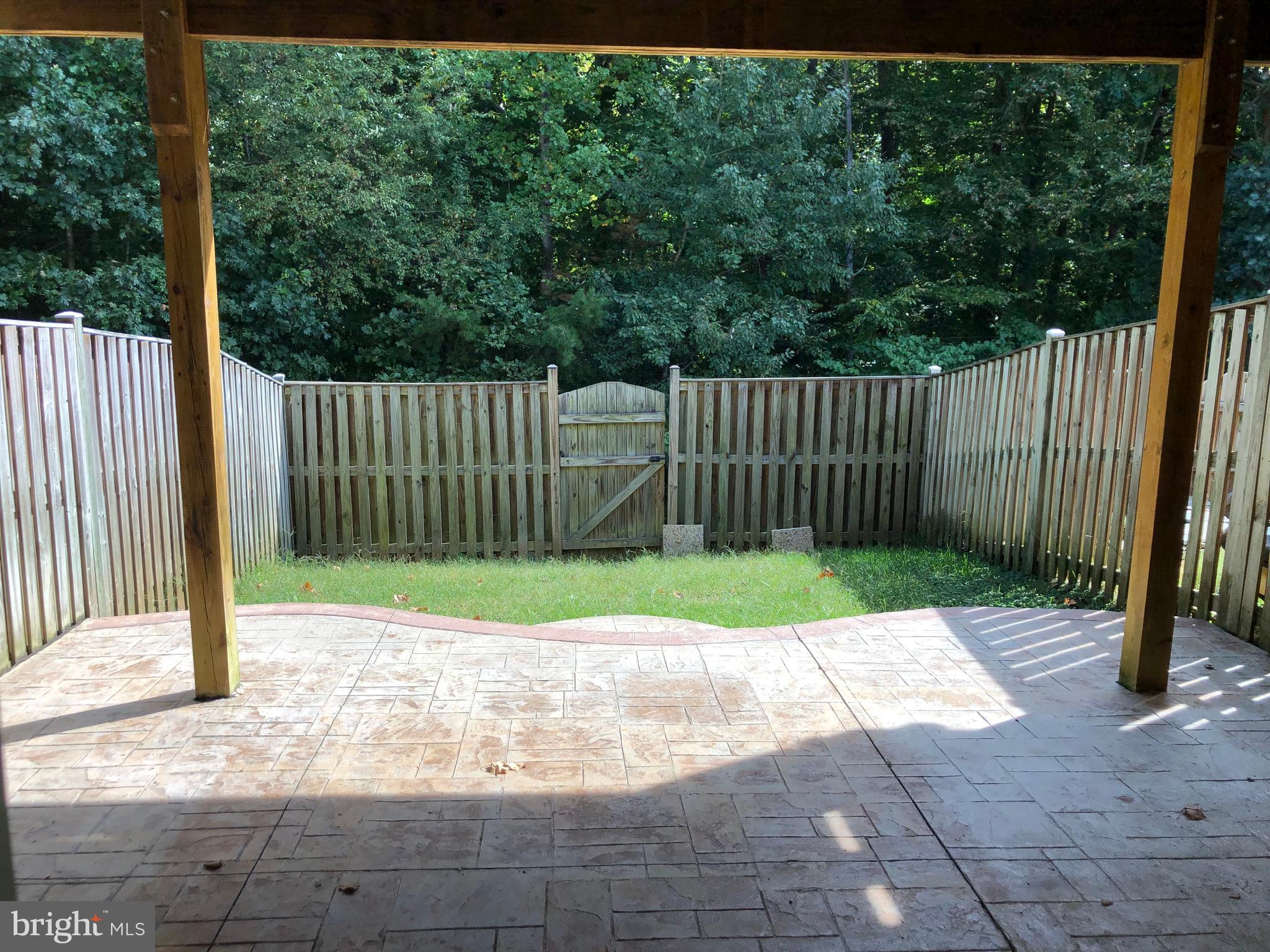 RIDGEFIELD CROSSING - Residential