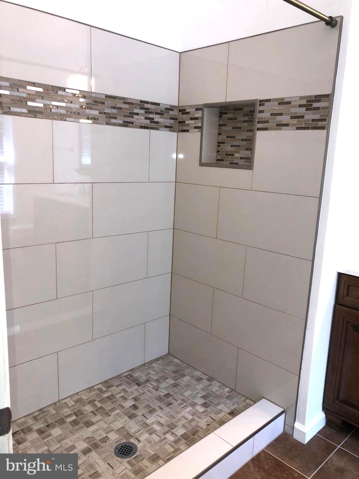 RIDGEFIELD CROSSING - Residential