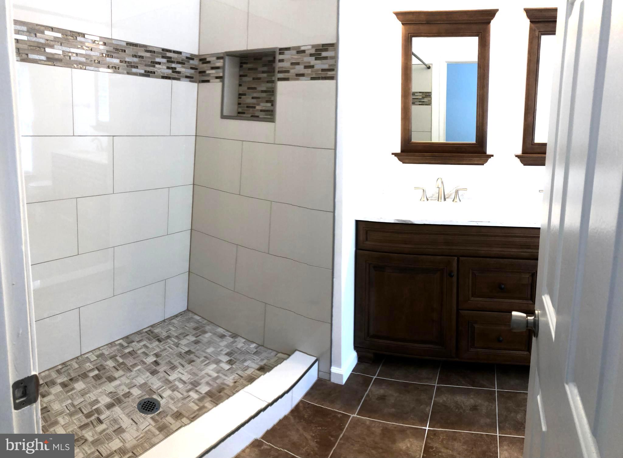 RIDGEFIELD CROSSING - Residential