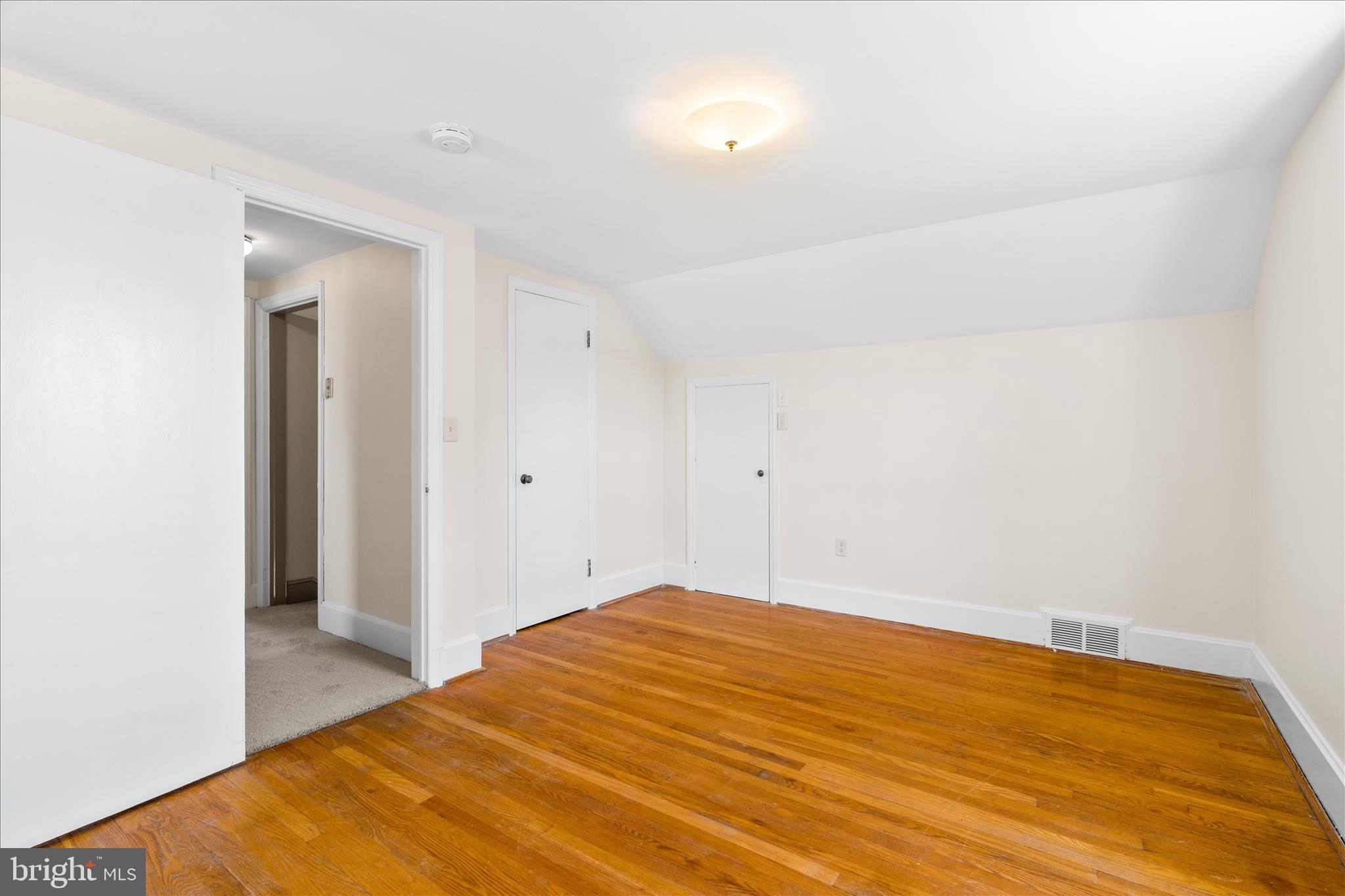 VILLA ESTATES - Residential