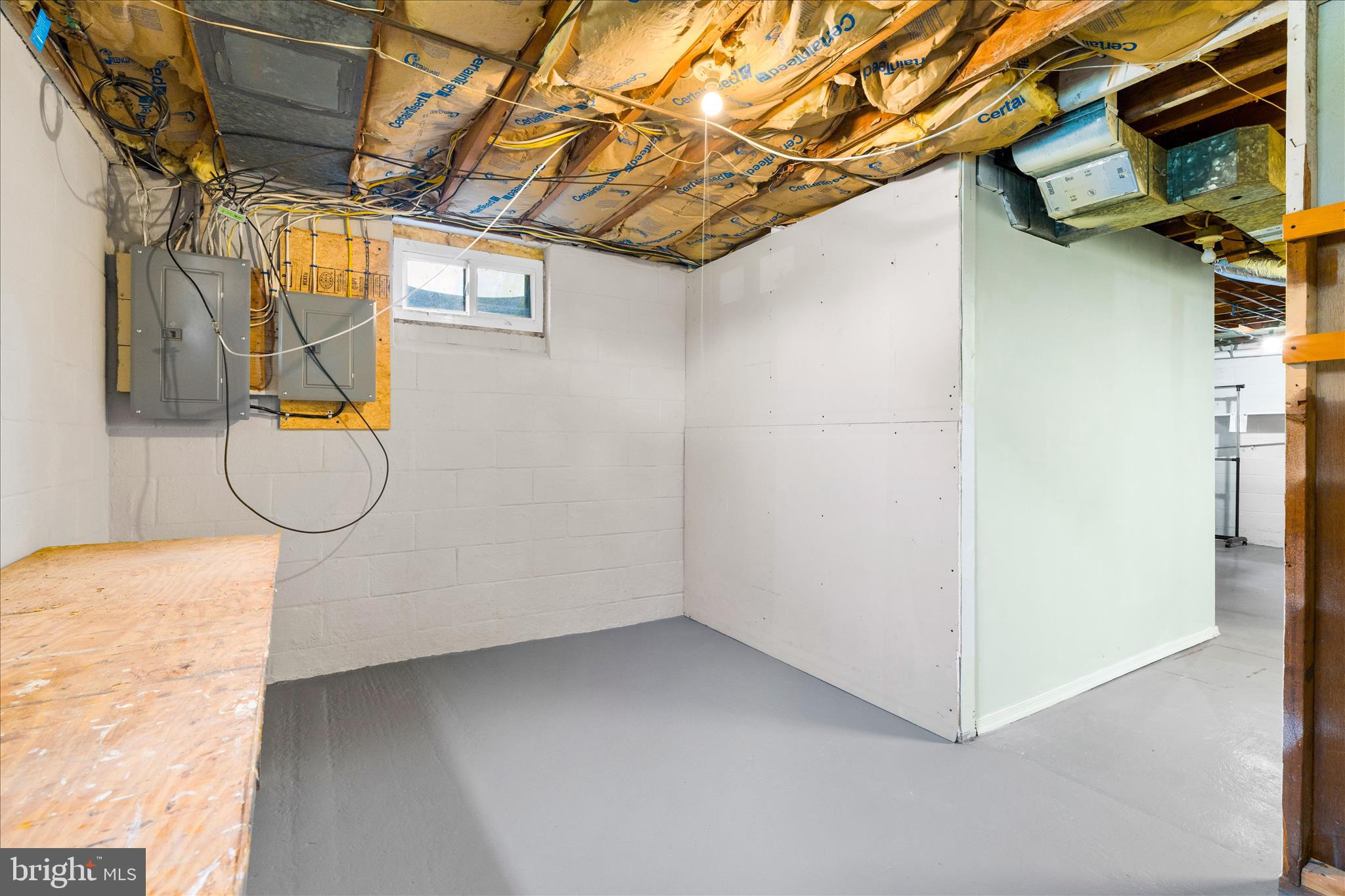 VILLA ESTATES - Residential