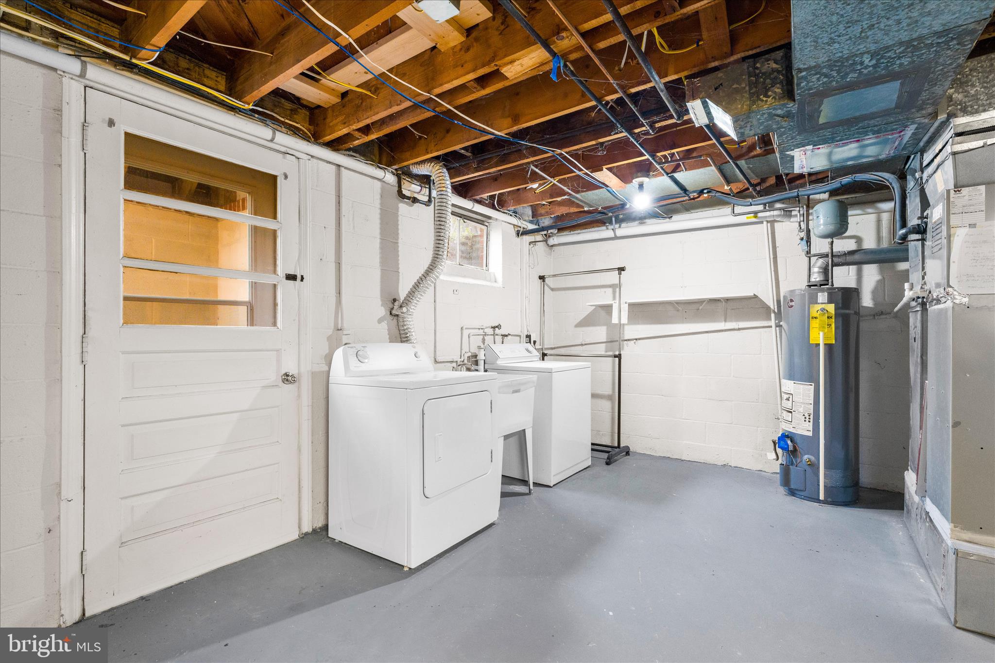 VILLA ESTATES - Residential