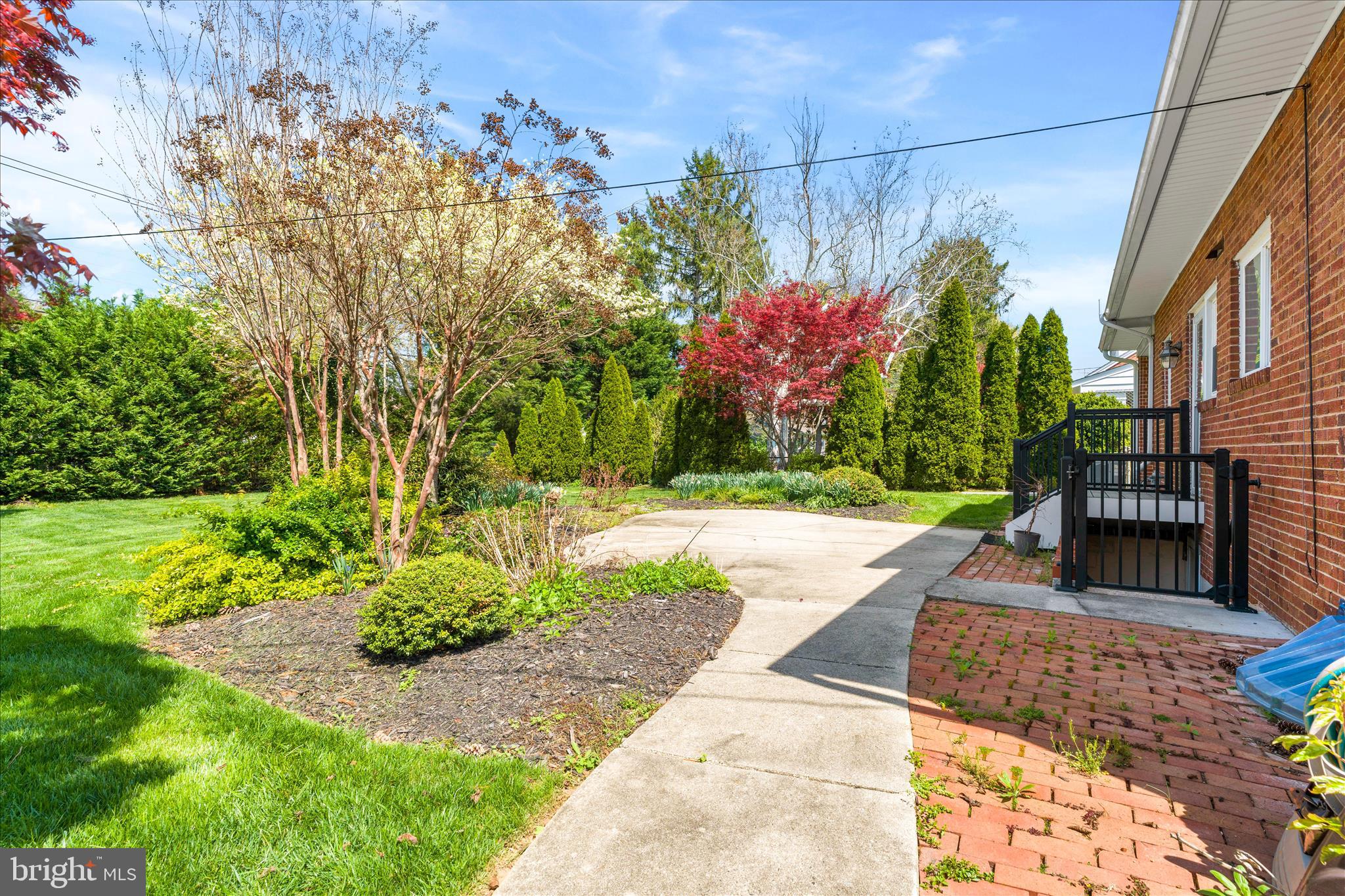 VILLA ESTATES - Residential