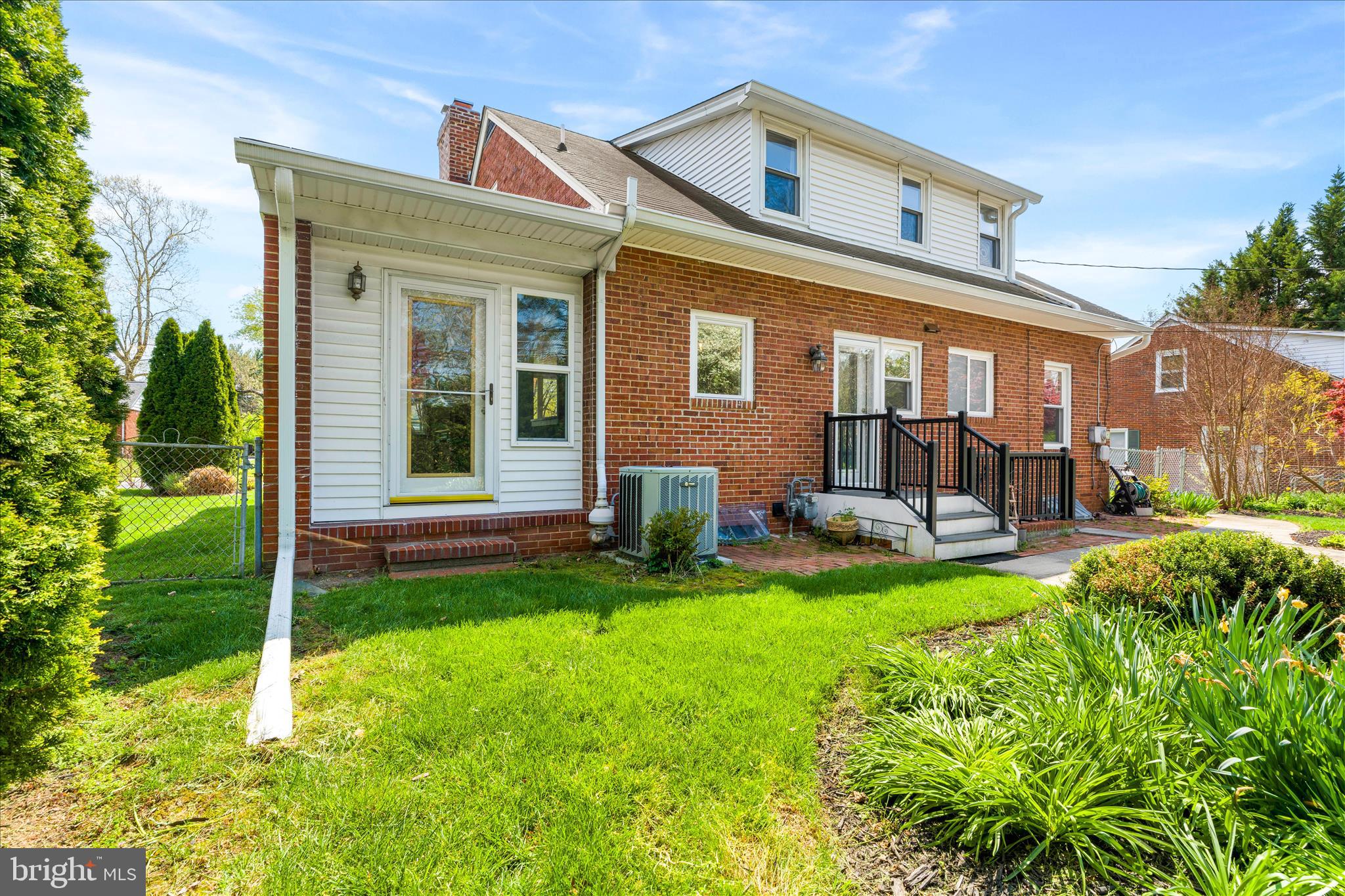 VILLA ESTATES - Residential