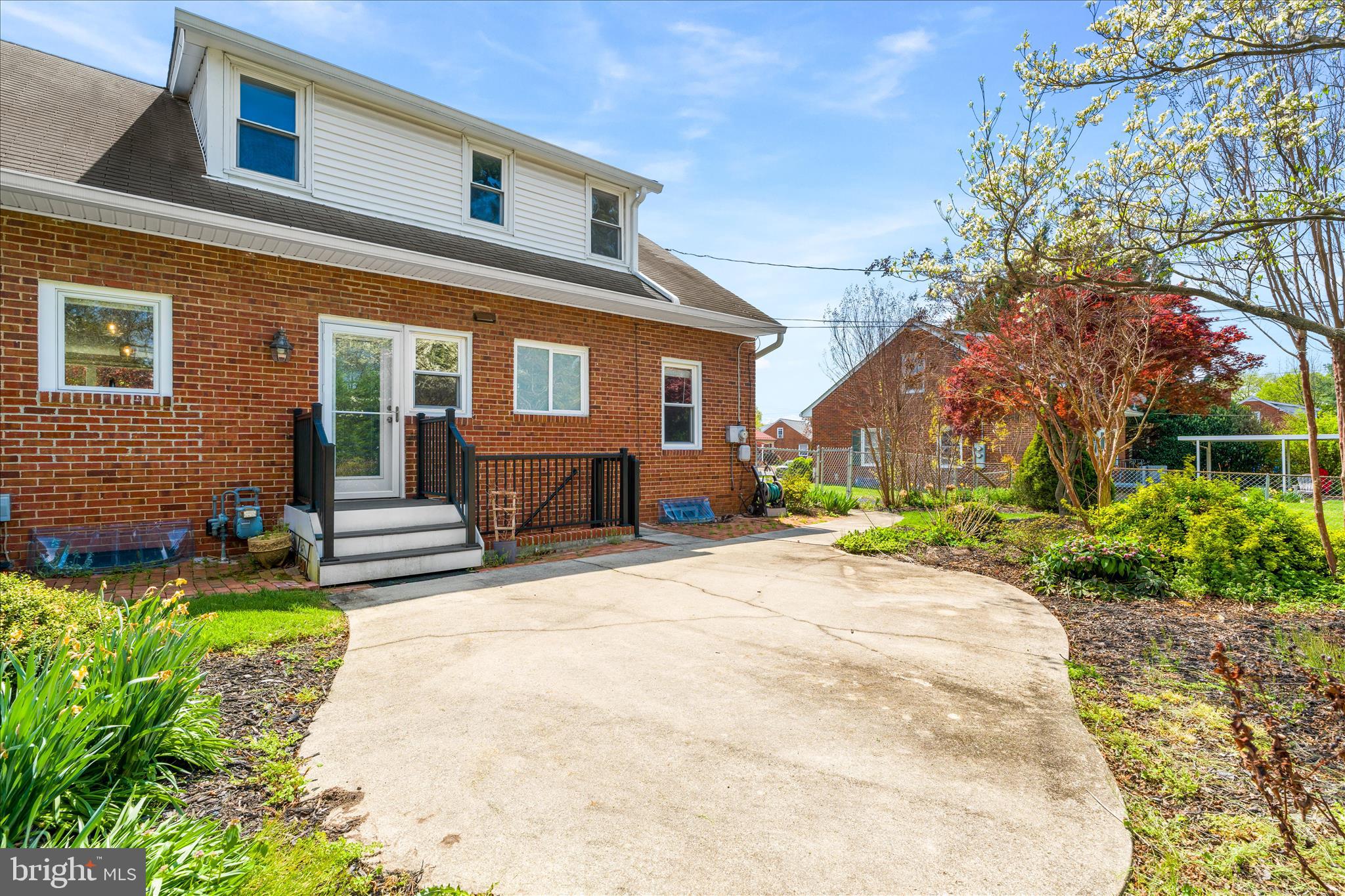 VILLA ESTATES - Residential