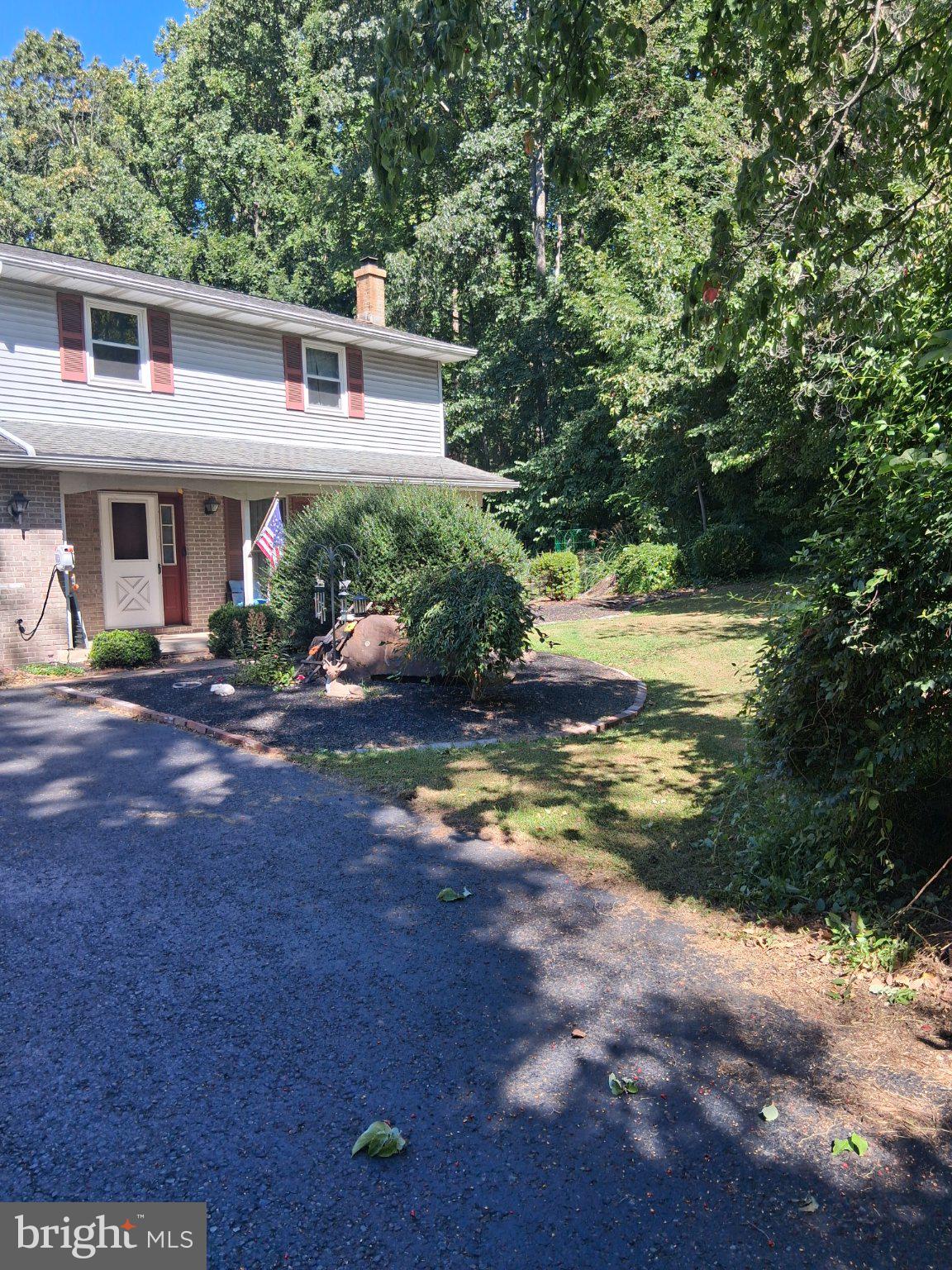 1005 MILL HILL ROAD