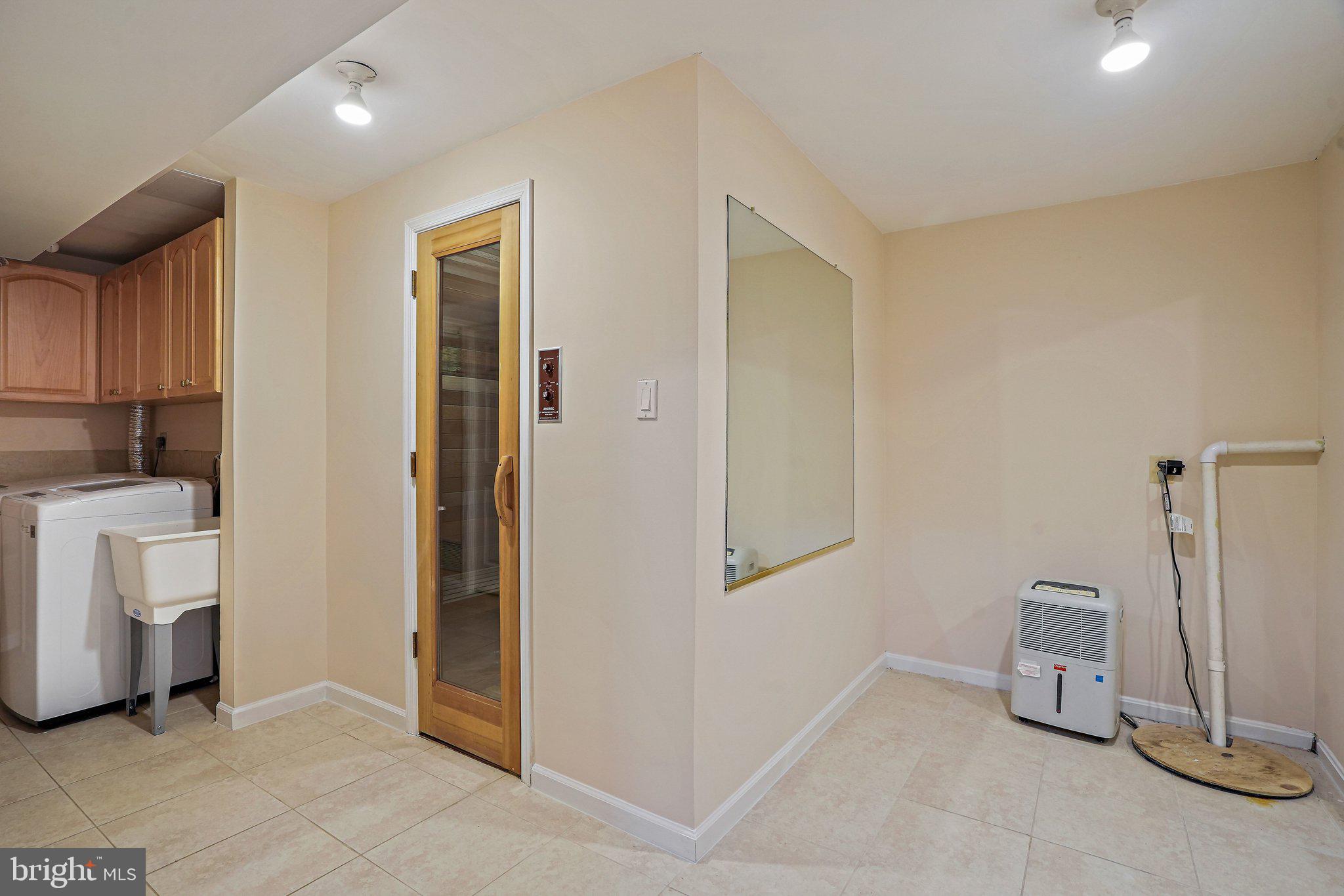 BEDFORDSHIRE - Residential