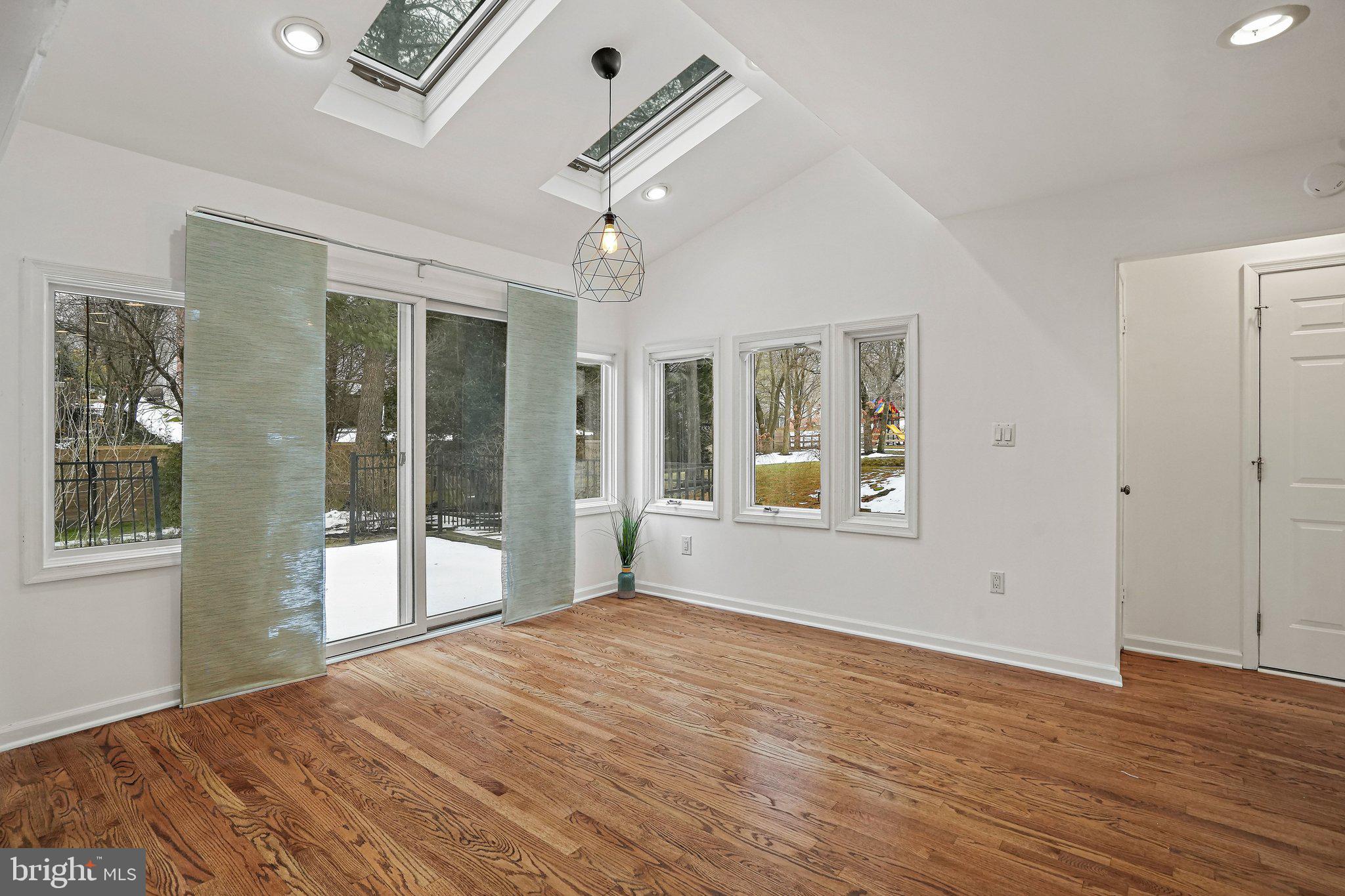 BEDFORDSHIRE - Residential