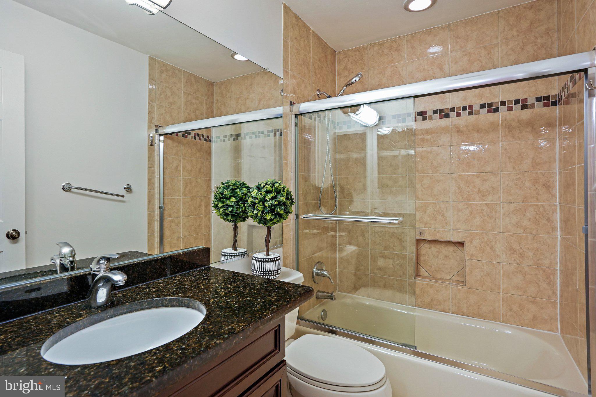 BEDFORDSHIRE - Residential