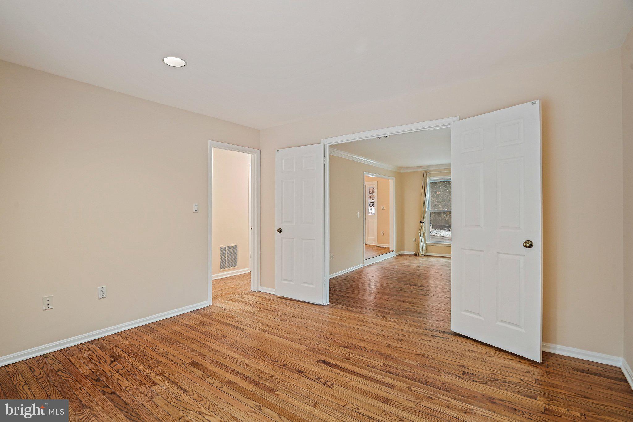 BEDFORDSHIRE - Residential