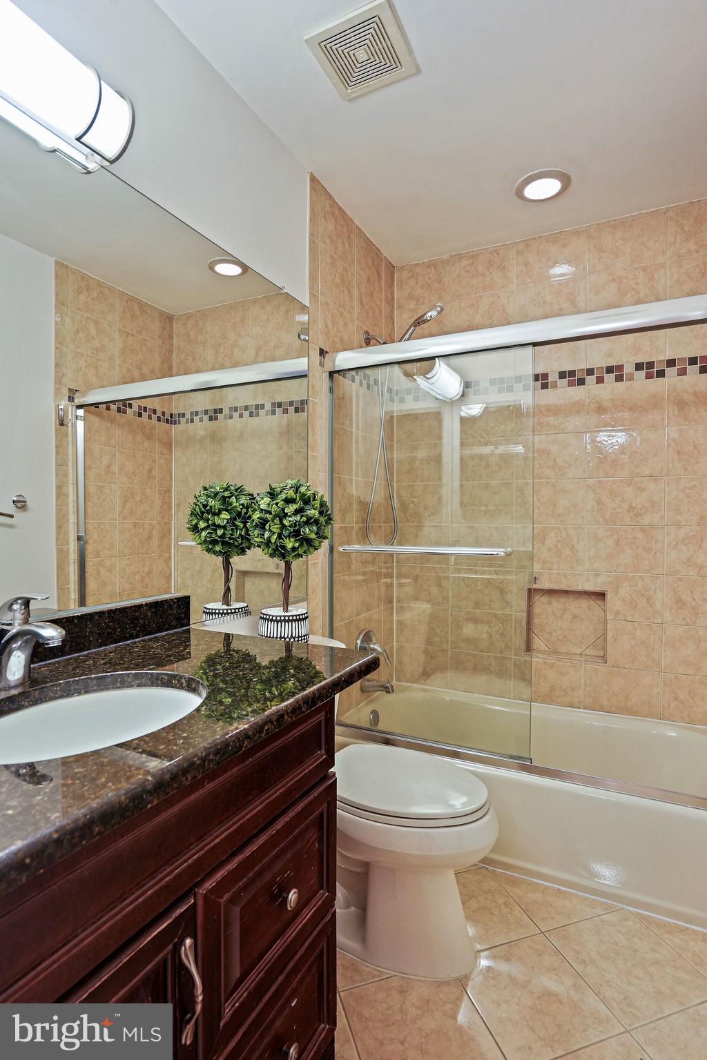 BEDFORDSHIRE - Residential