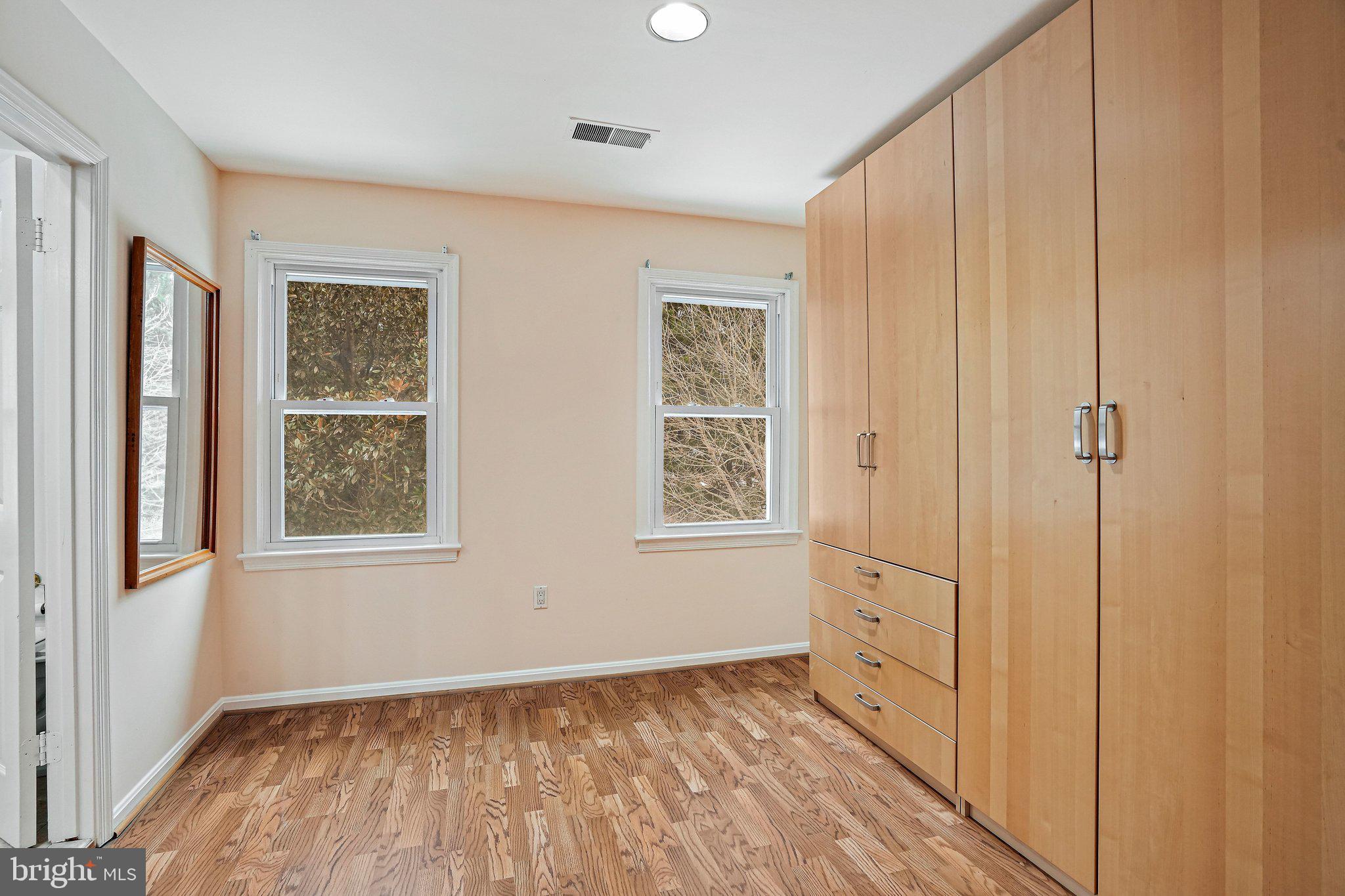 BEDFORDSHIRE - Residential