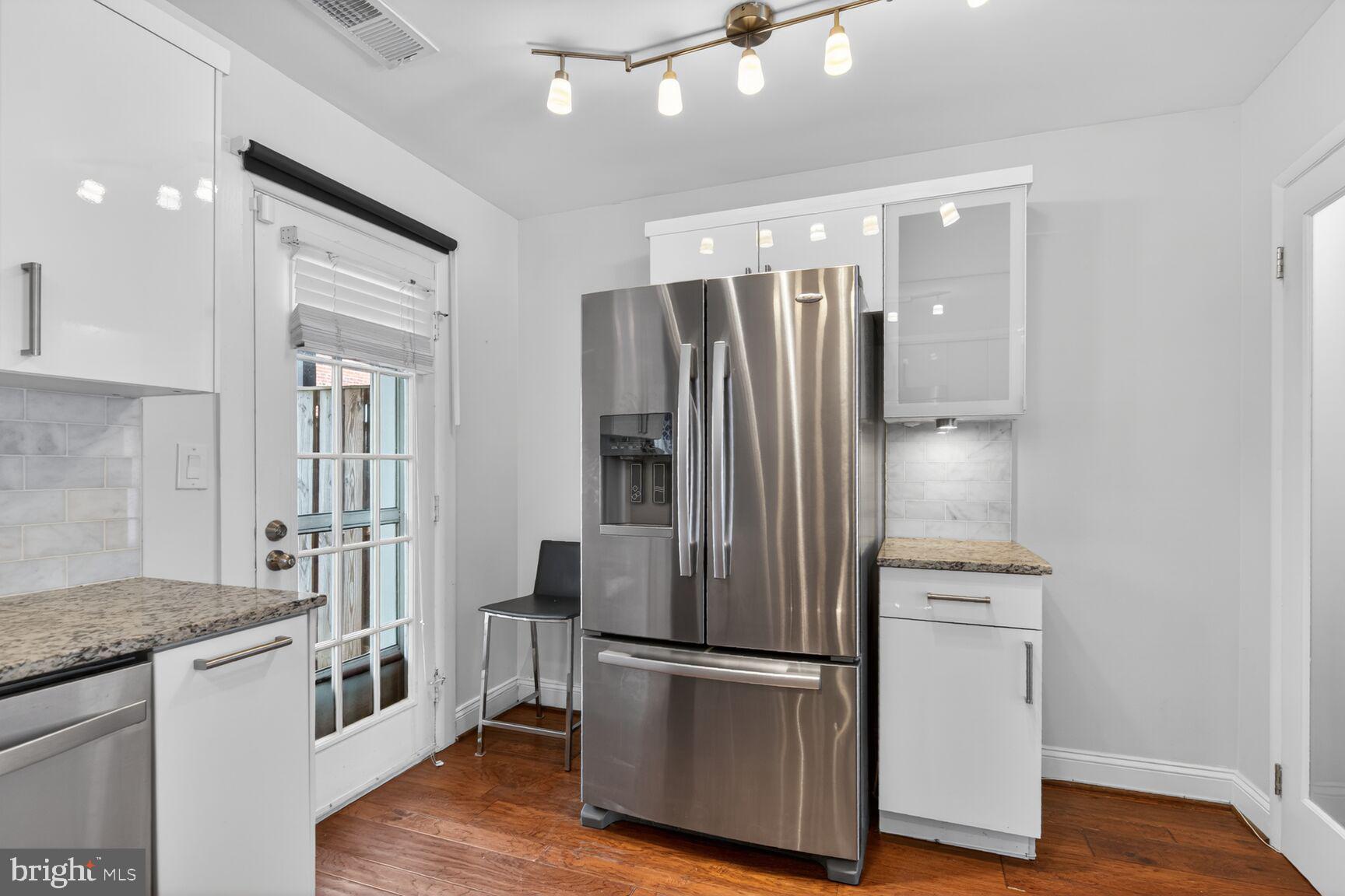 2800 S WAKEFIELD STREET A A