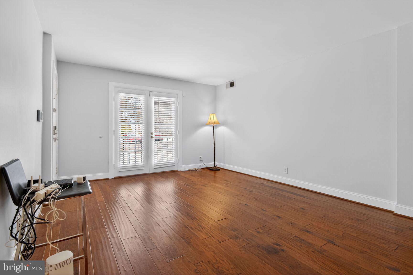 2800 S WAKEFIELD STREET A A