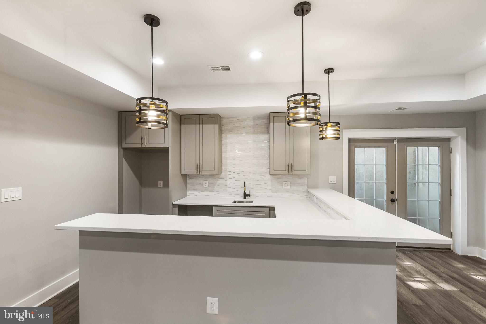 WARNERS ADDITION TO KENSINGTON - Residential