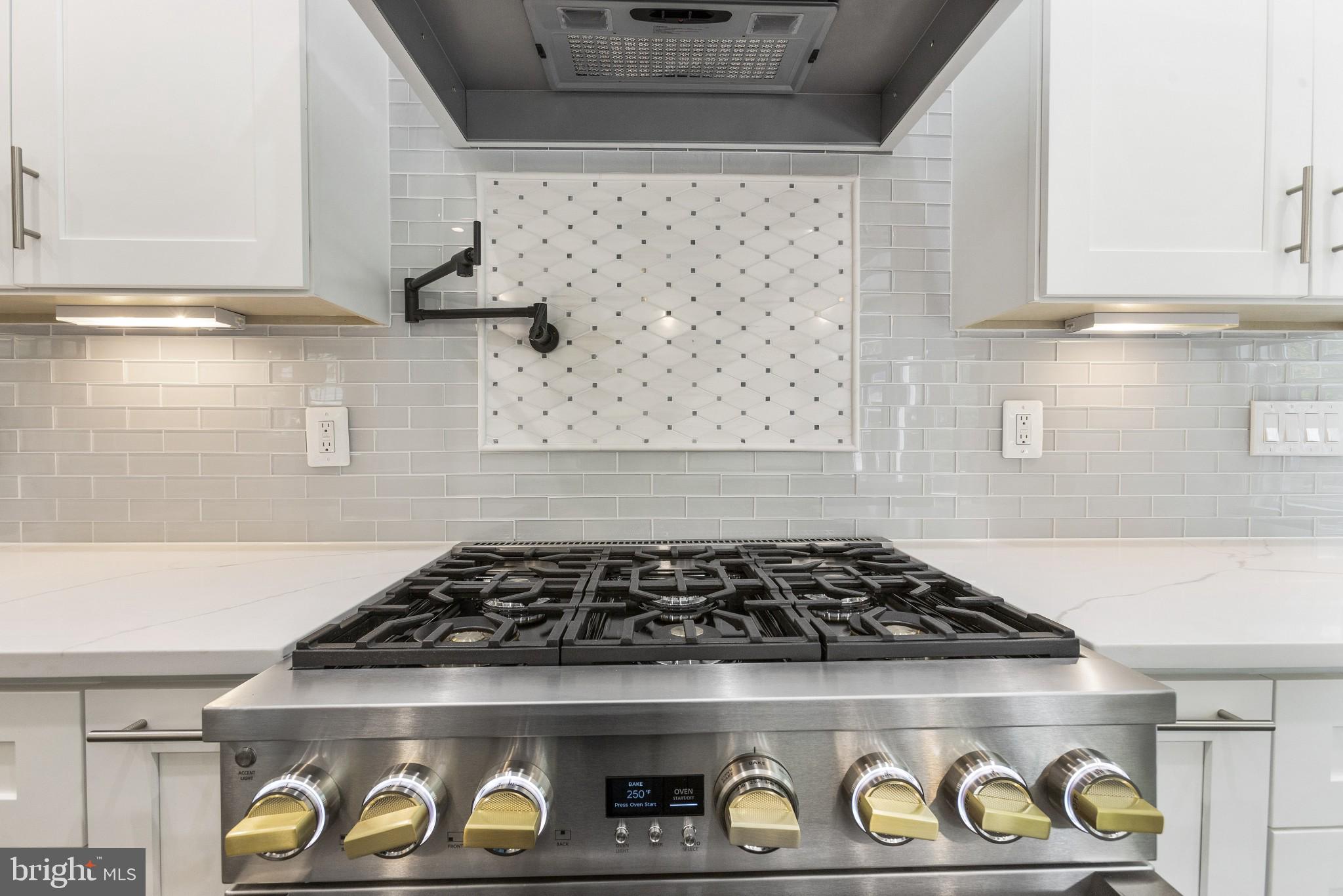 WARNERS ADDITION TO KENSINGTON - Residential