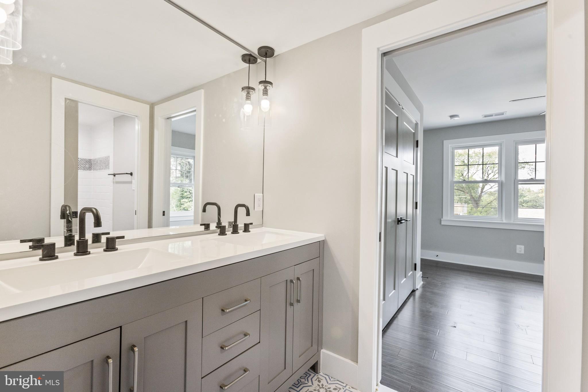 WARNERS ADDITION TO KENSINGTON - Residential