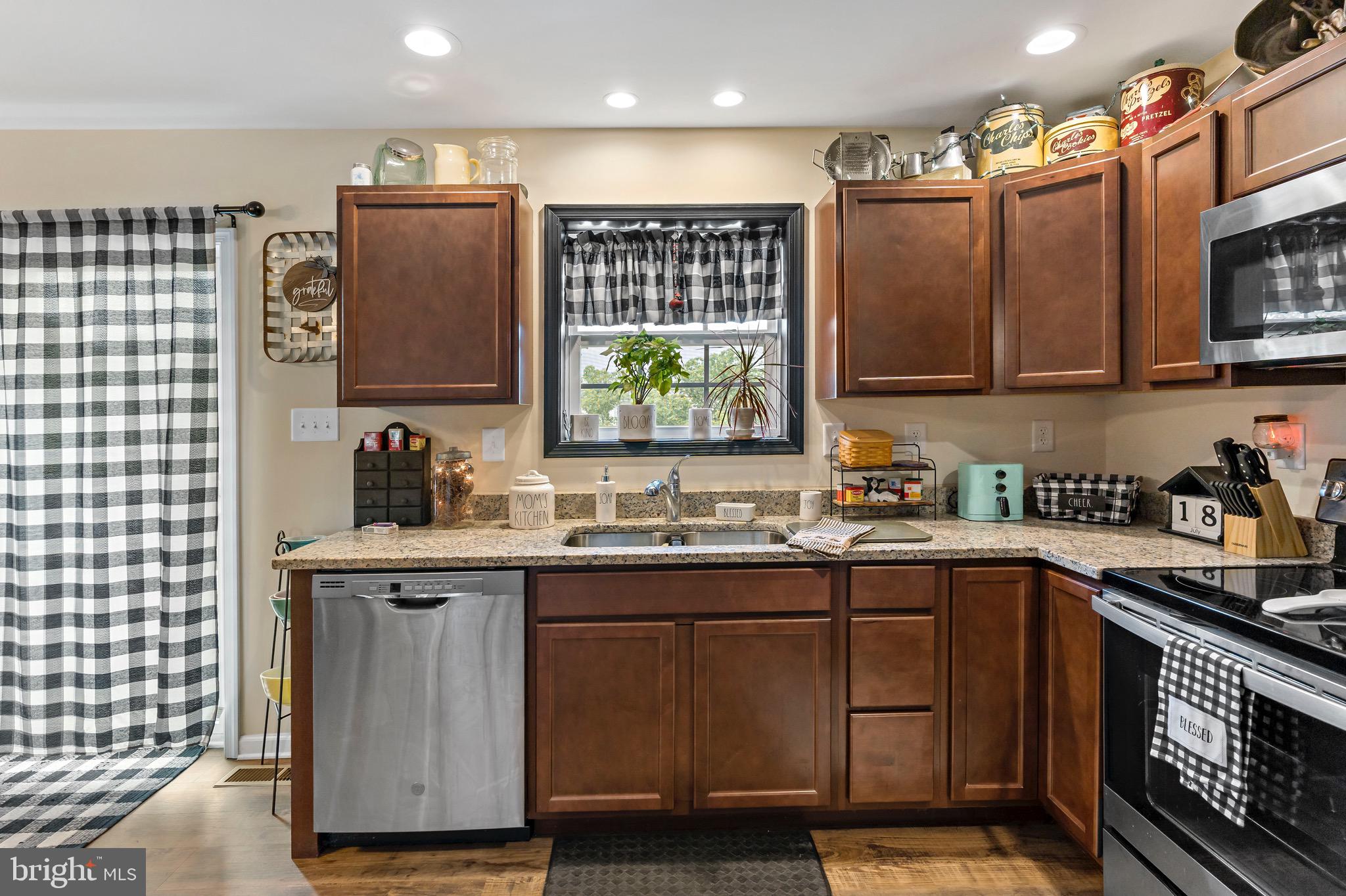 HERITAGE HILLS - Residential