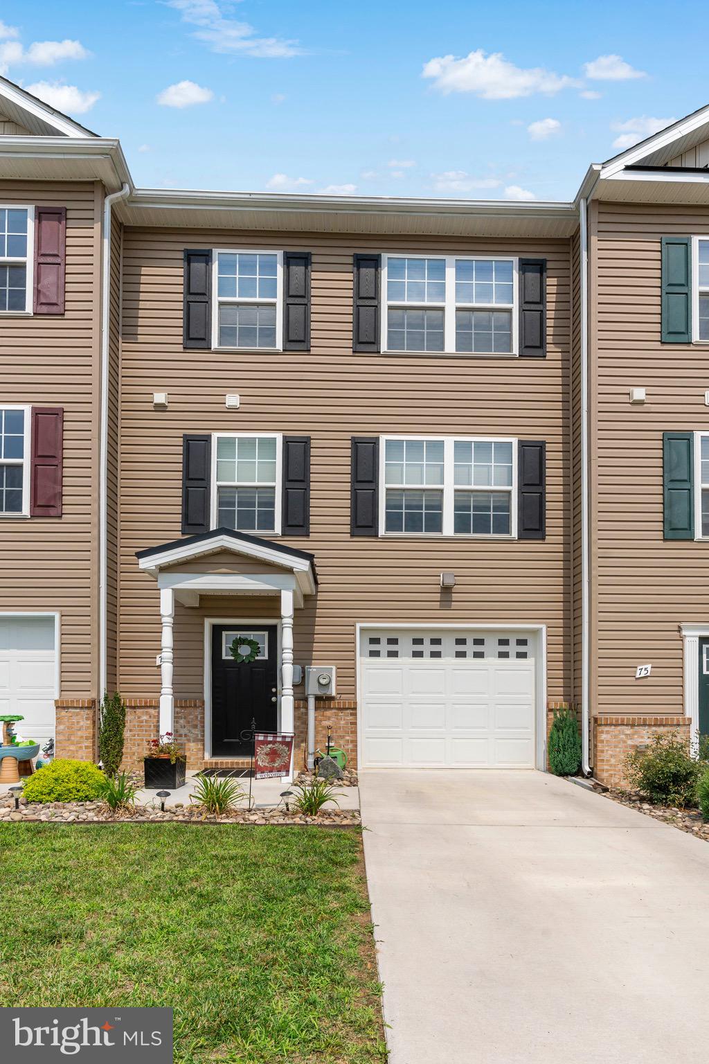 HERITAGE HILLS - Residential