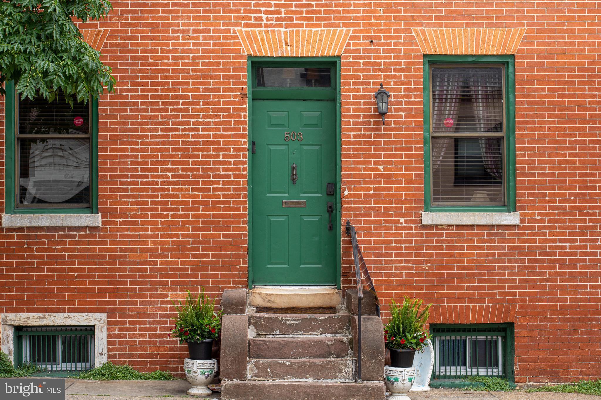 SETON HILL - Commercial Sale