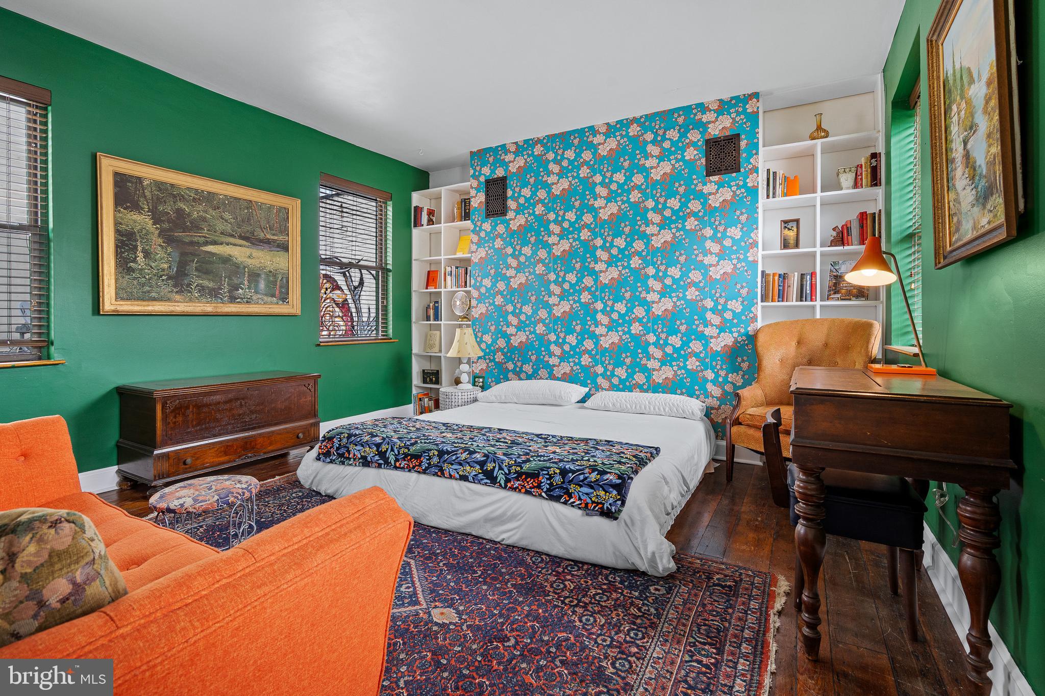 SETON HILL - Commercial Sale