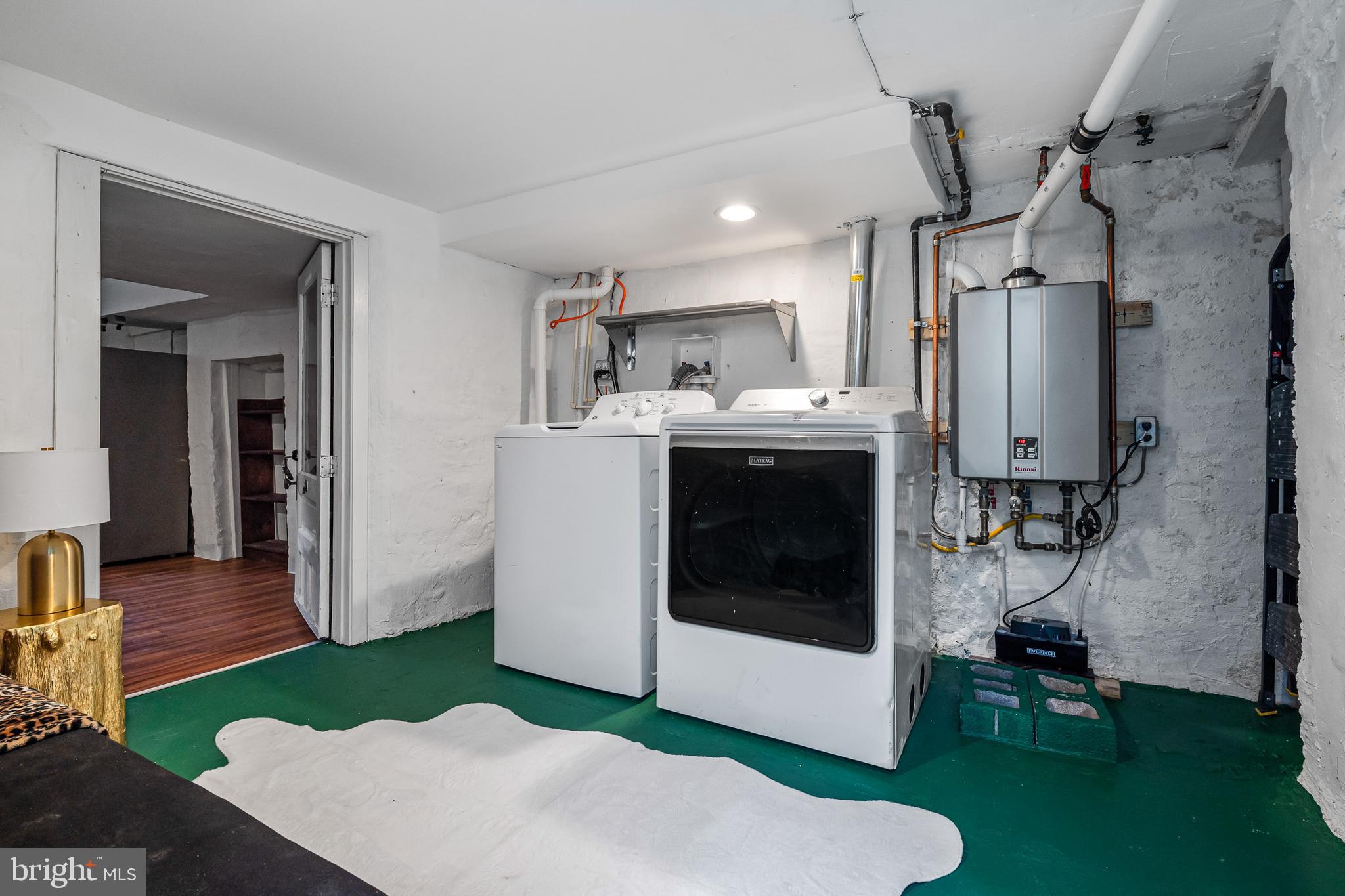 SETON HILL - Commercial Sale