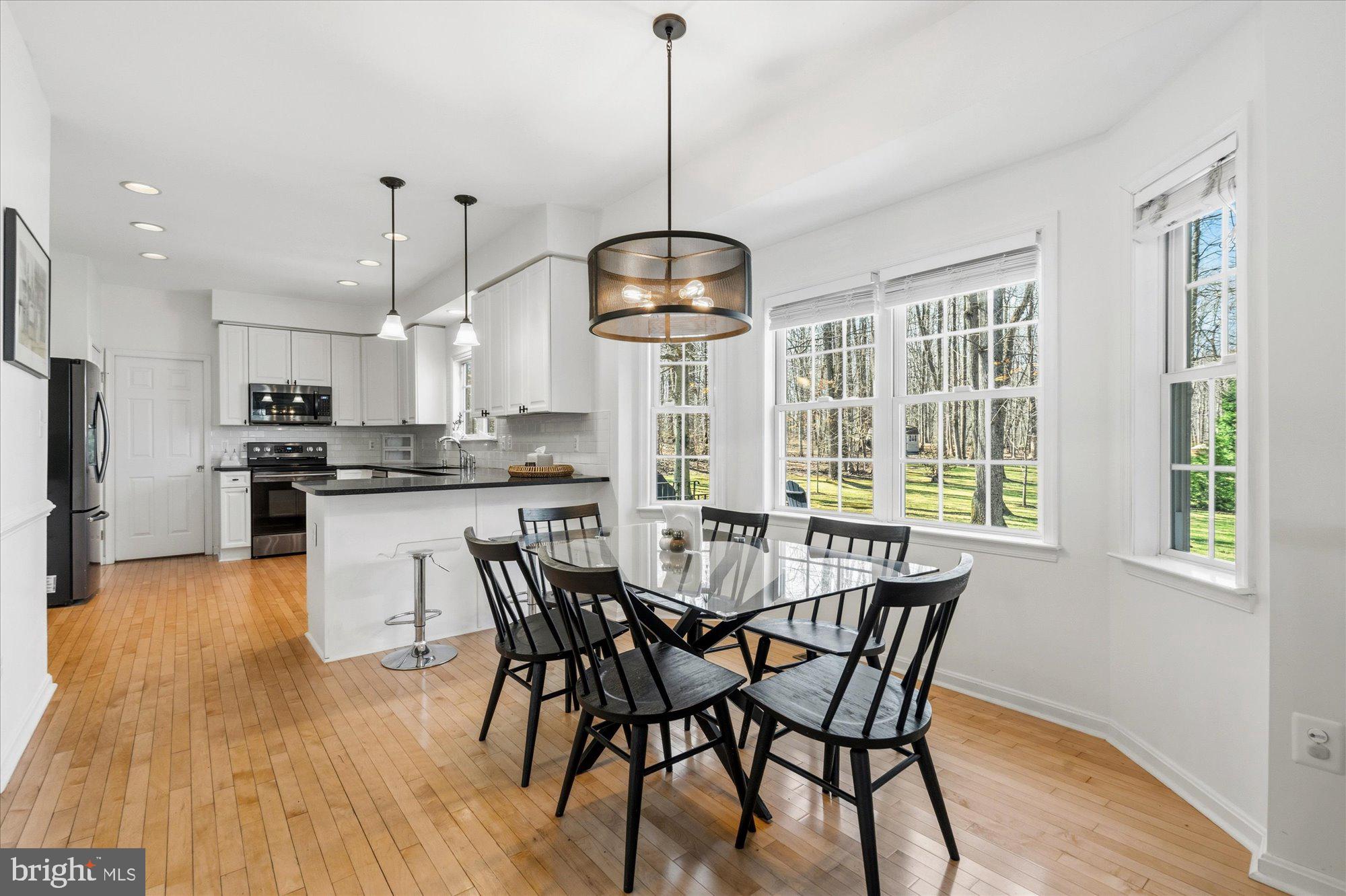 LOCH HAVEN WOODS - Residential