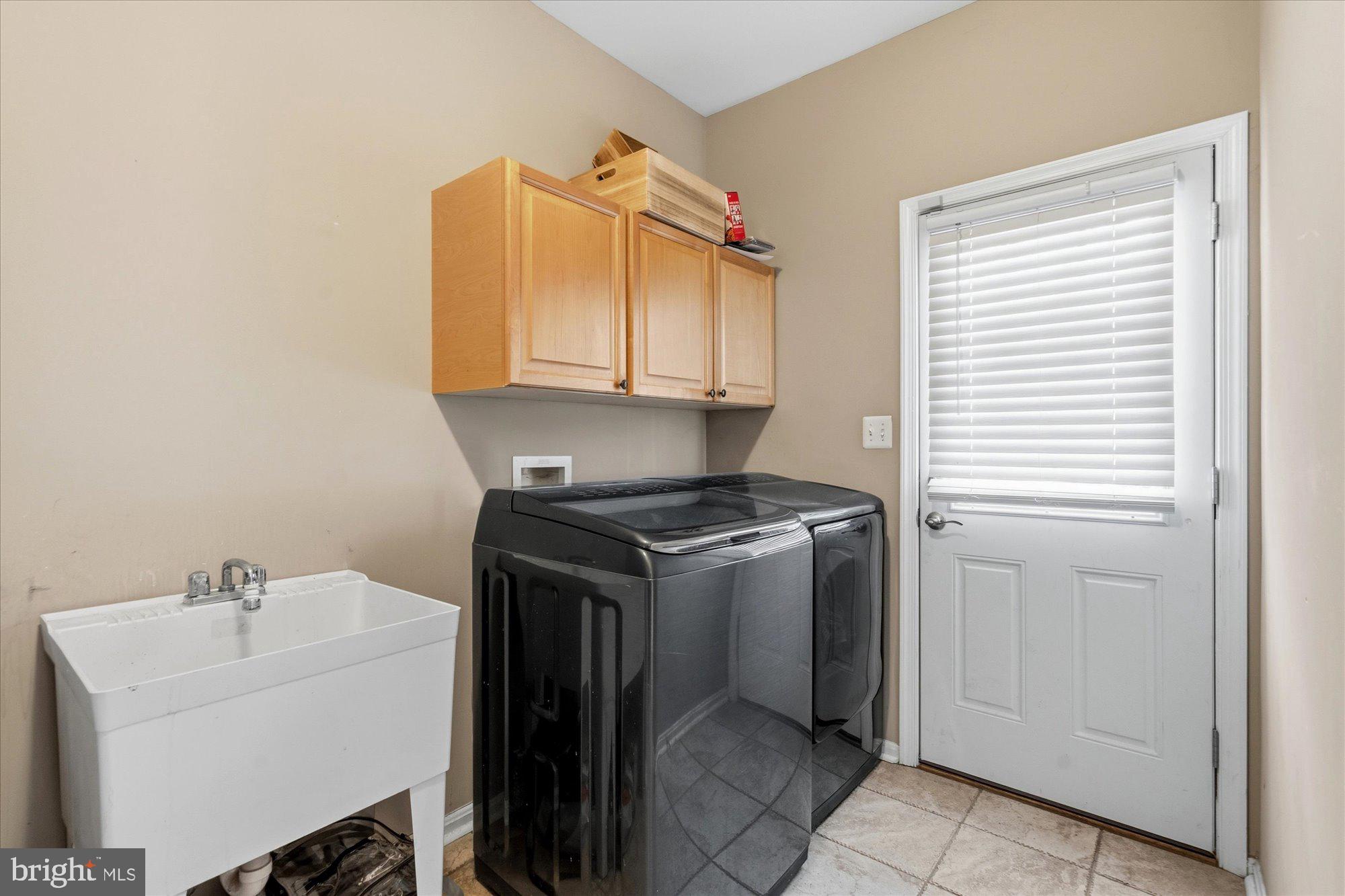 LOCH HAVEN WOODS - Residential