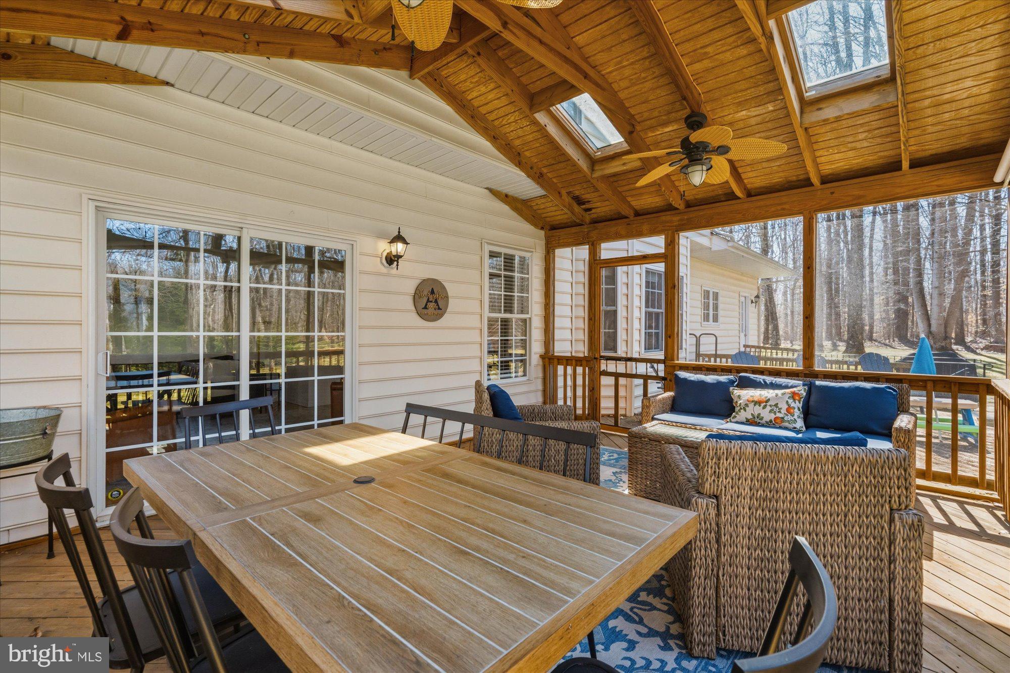 LOCH HAVEN WOODS - Residential